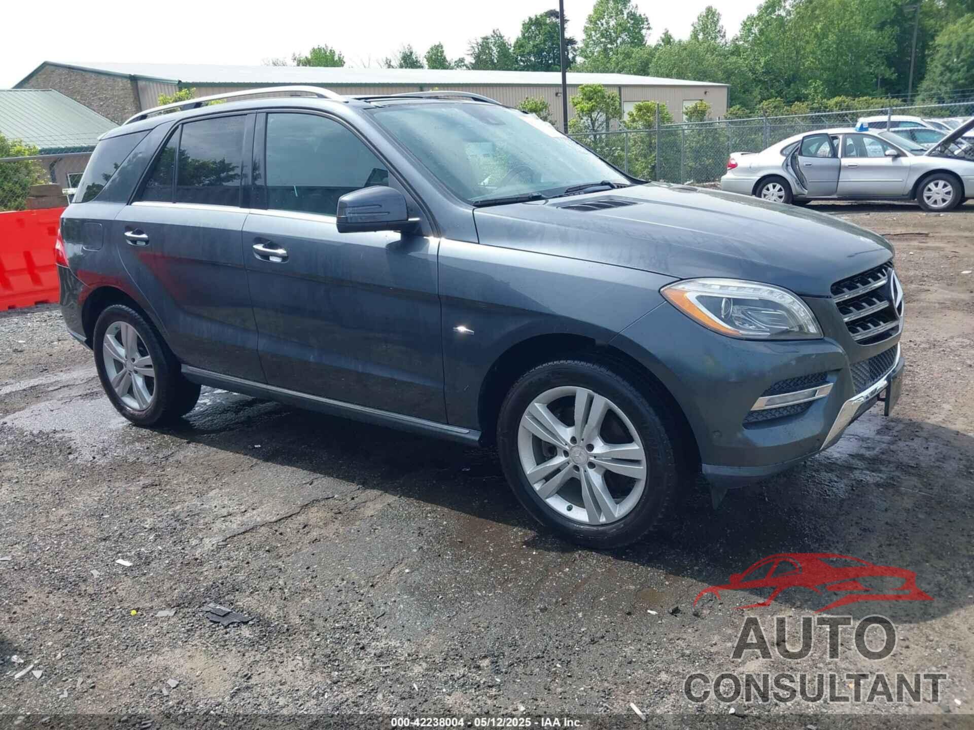 MERCEDES-BENZ ML 350 2012 - 4JGDA5HB8CA043304