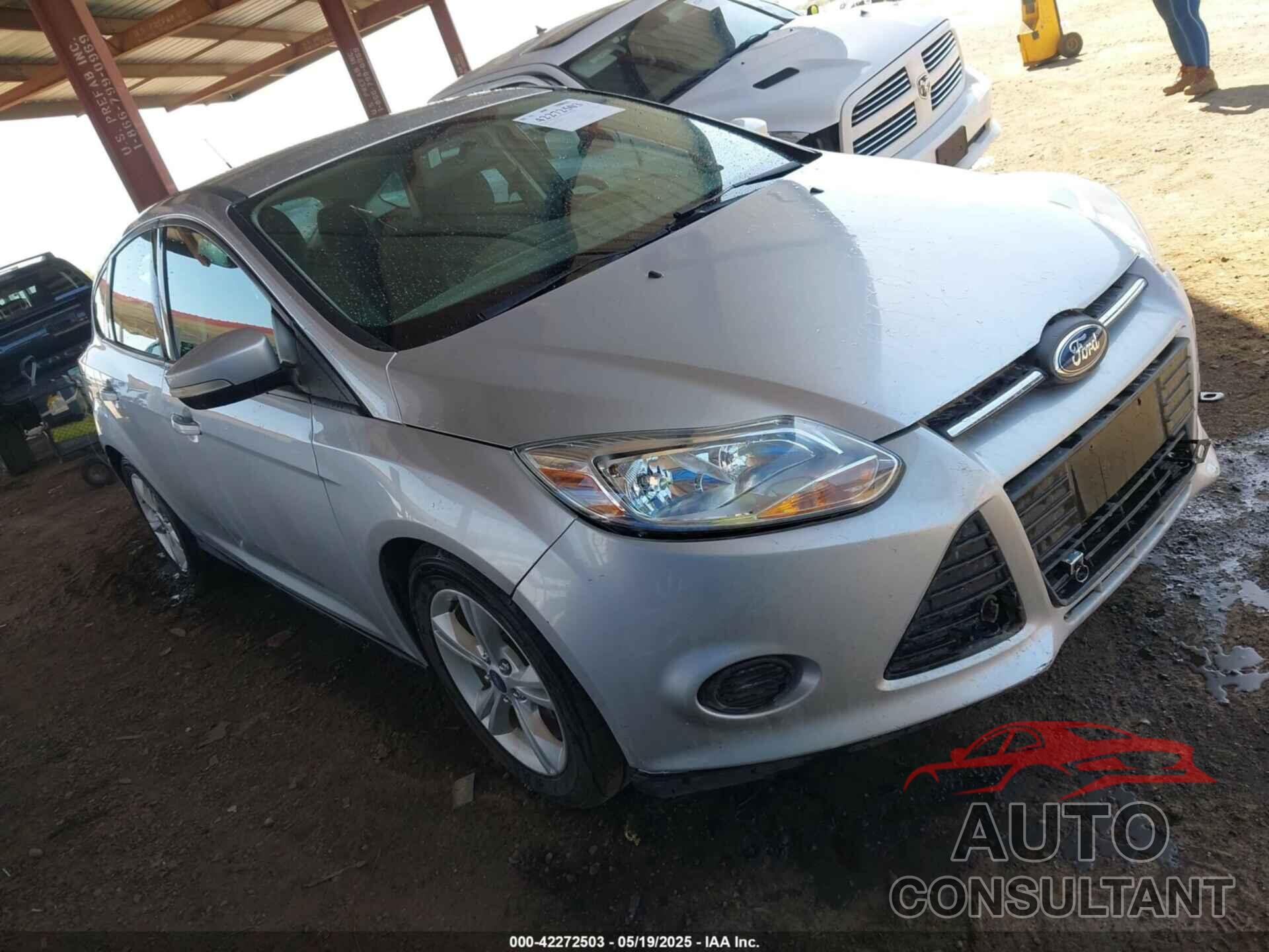 FORD FOCUS 2014 - 1FADP3K22EL382847