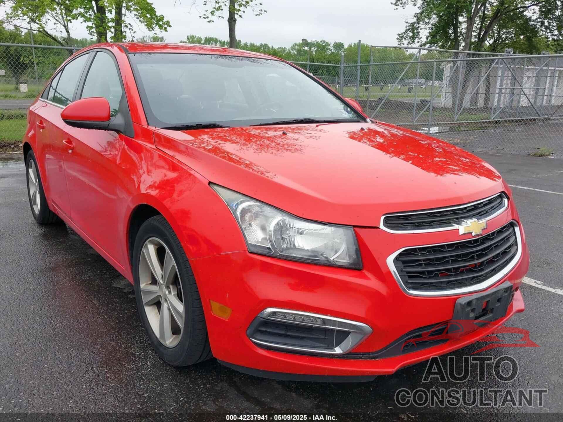CHEVROLET CRUZE 2015 - 1G1PE5SB3F7275480