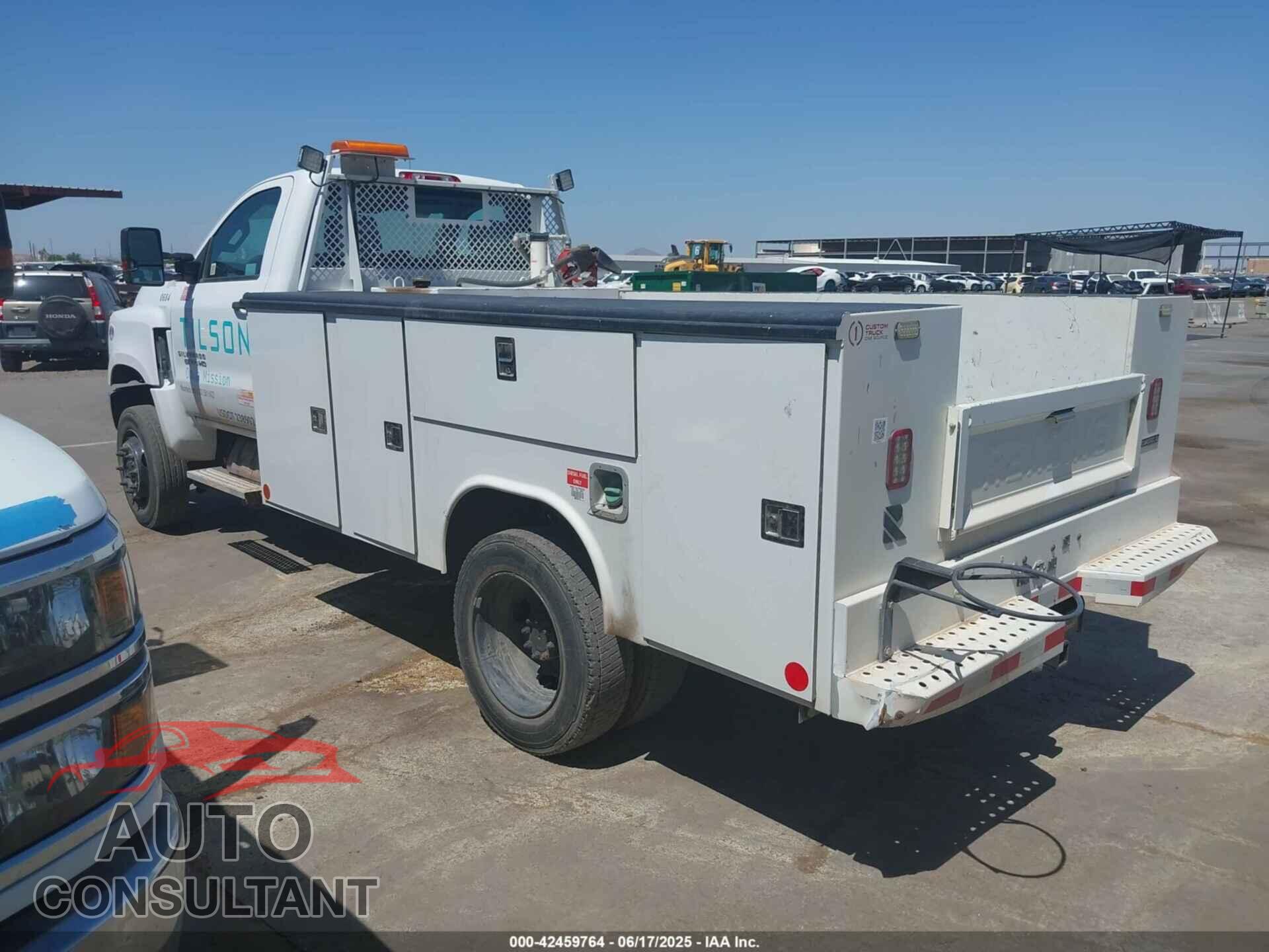 CHEVROLET SILVERADO MD 2023 - 1HTKJPVM2PH699382