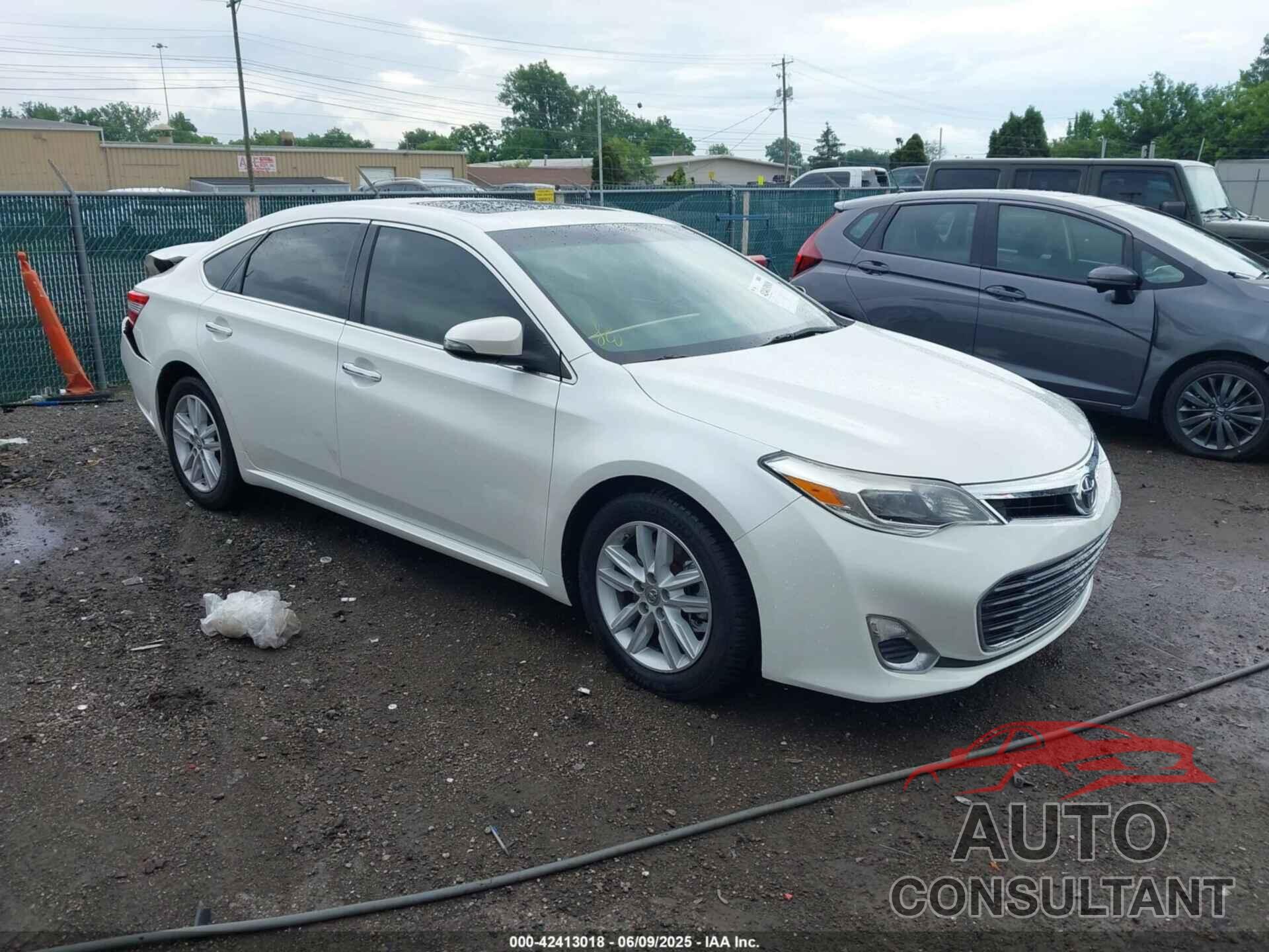 TOYOTA AVALON 2013 - 4T1BK1EBXDU018308
