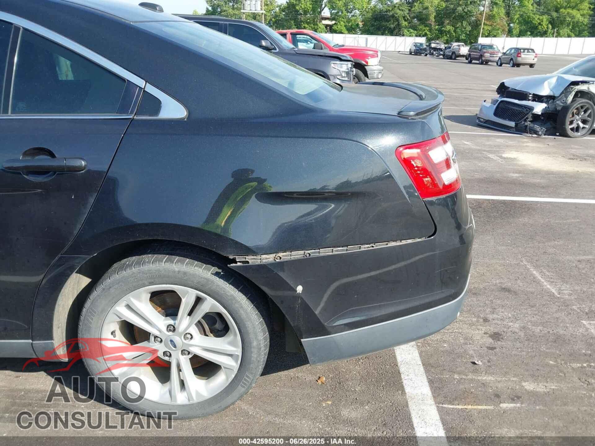 FORD TAURUS 2013 - 1FAHP2E83DG116109