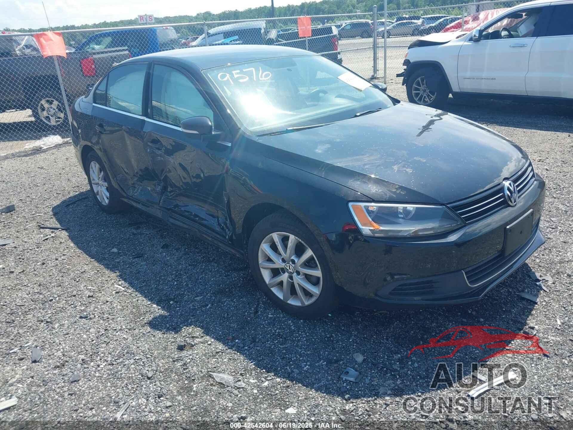 VOLKSWAGEN JETTA 2014 - 3VWD17AJ4EM429576