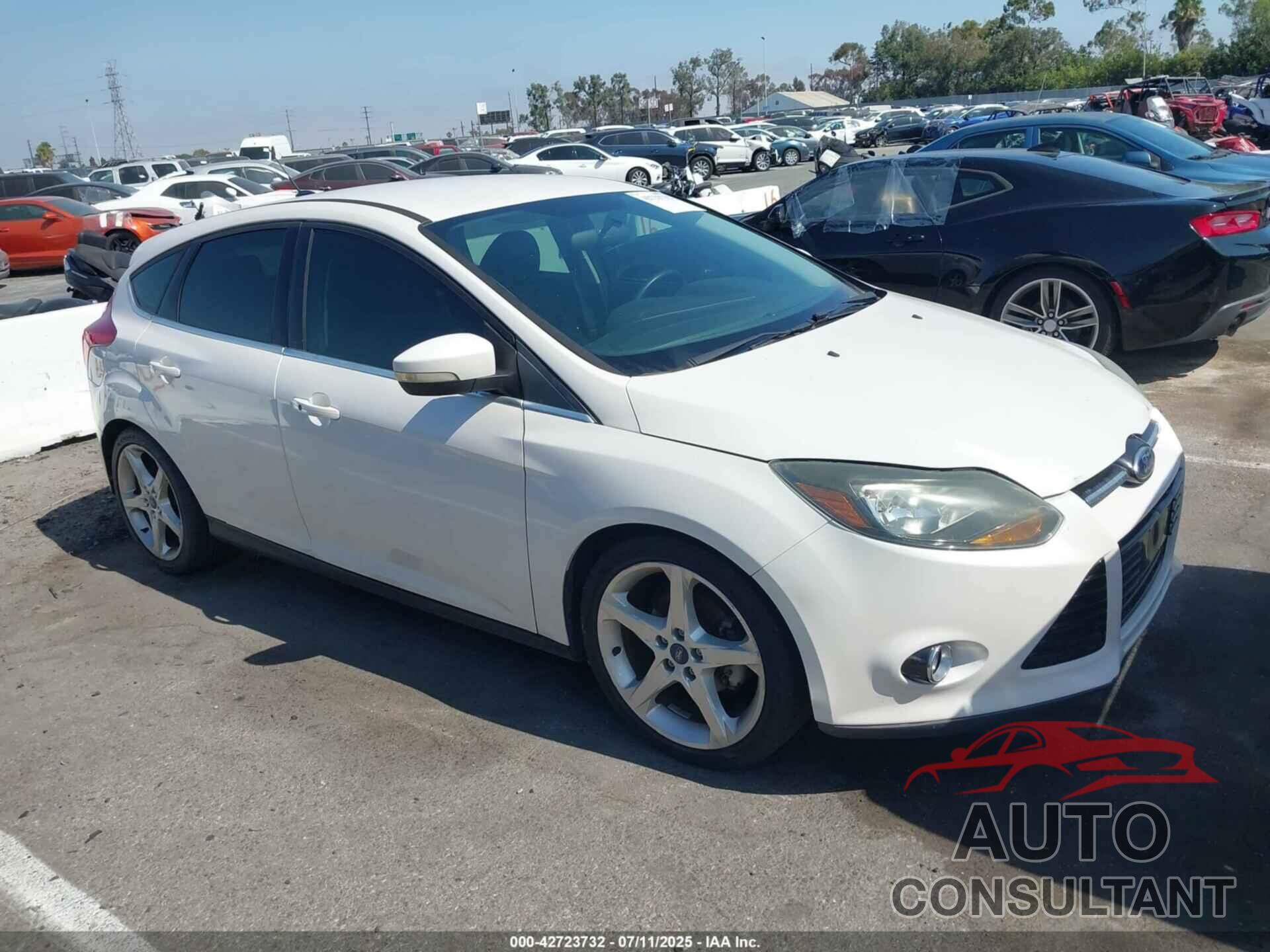 FORD FOCUS 2014 - 1FADP3N2XEL453451