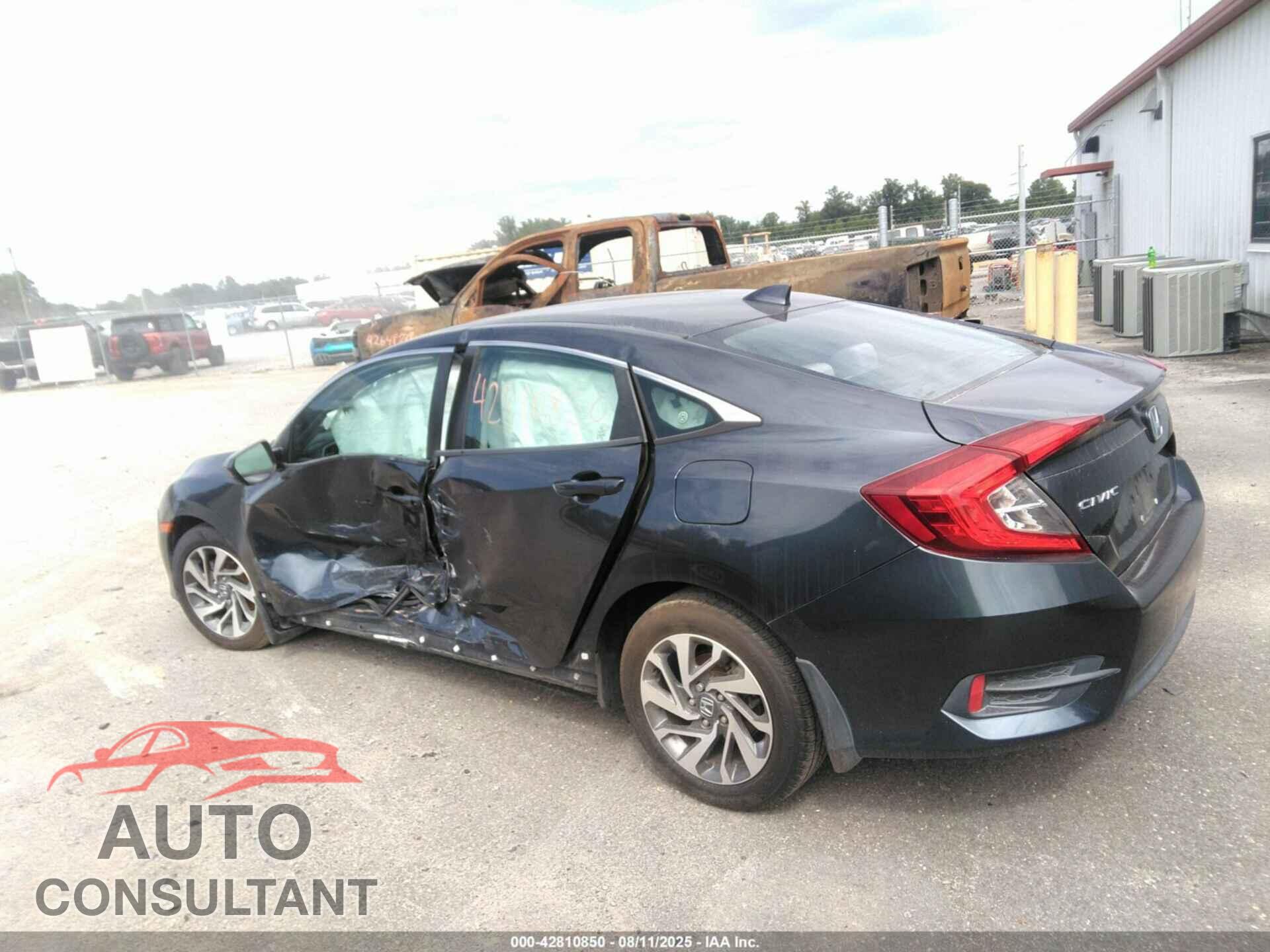 HONDA CIVIC 2017 - 19XFC2F83HE030252