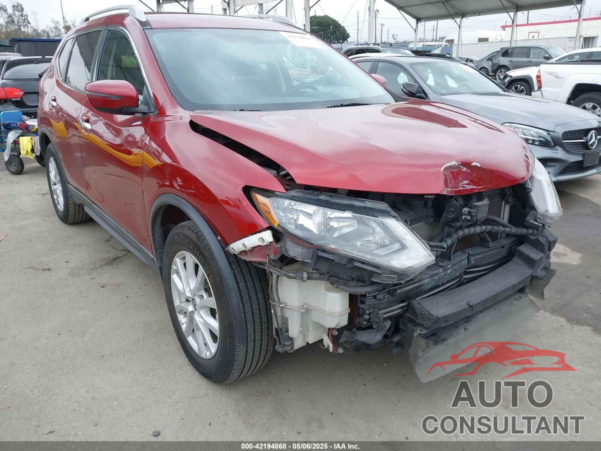 NISSAN ROGUE 2018 - 5N1AT2MT7JC819353