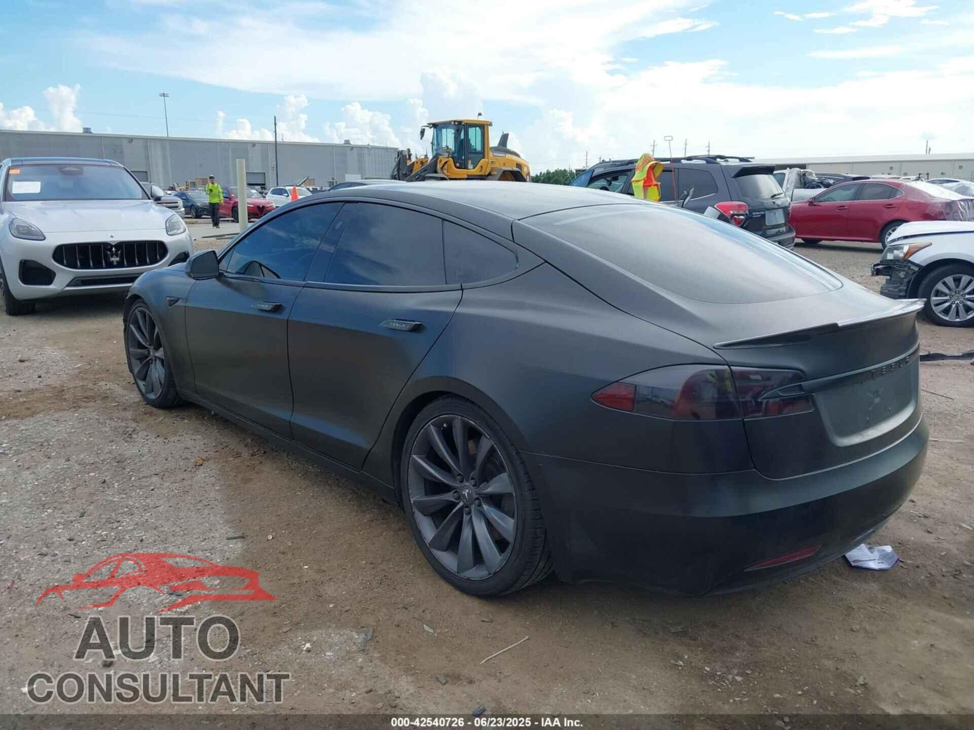 TESLA MODEL S 2018 - 5YJSA1E26JF293654