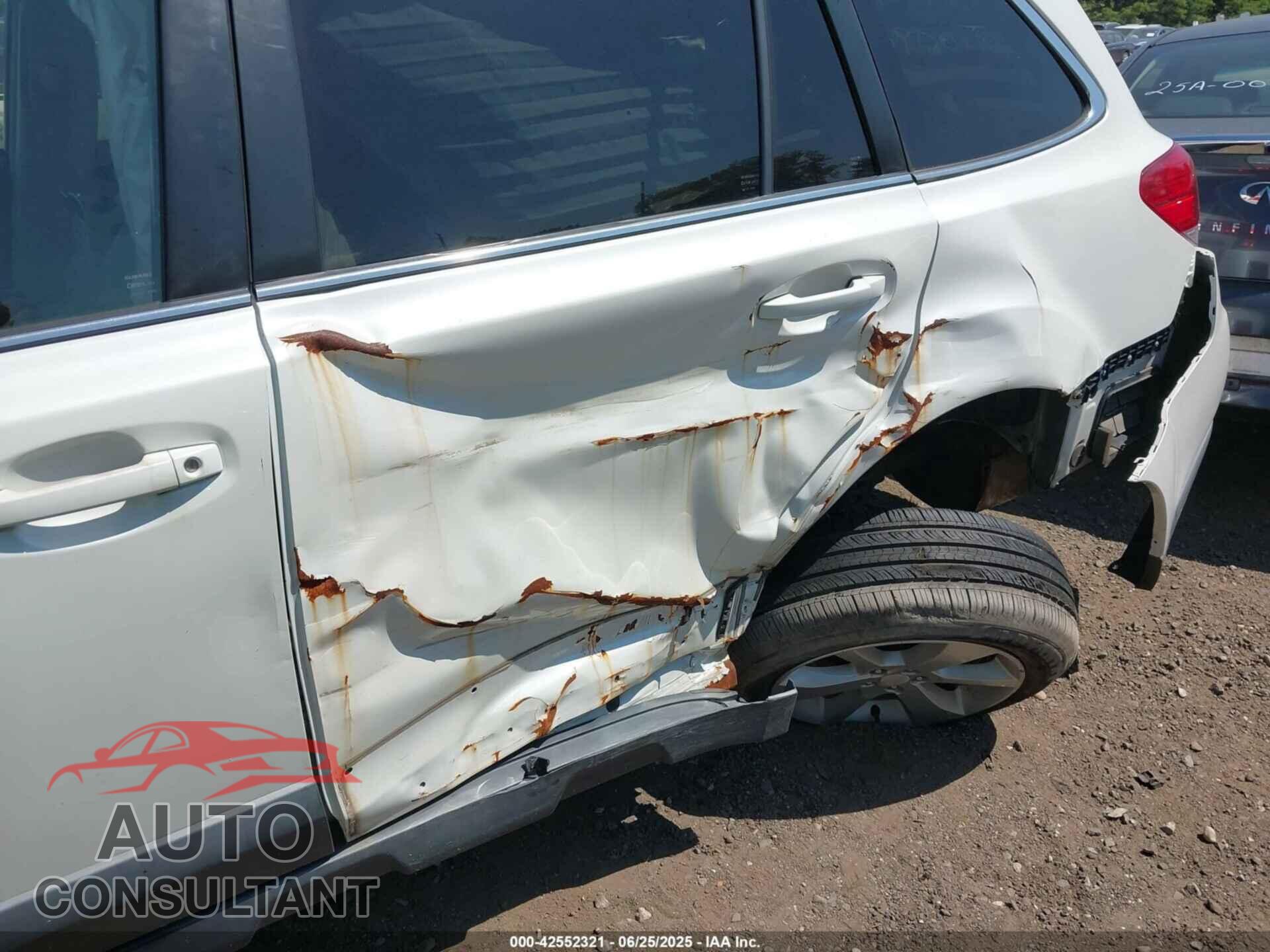 SUBARU OUTBACK 2013 - 4S4BRBCC9D3314021