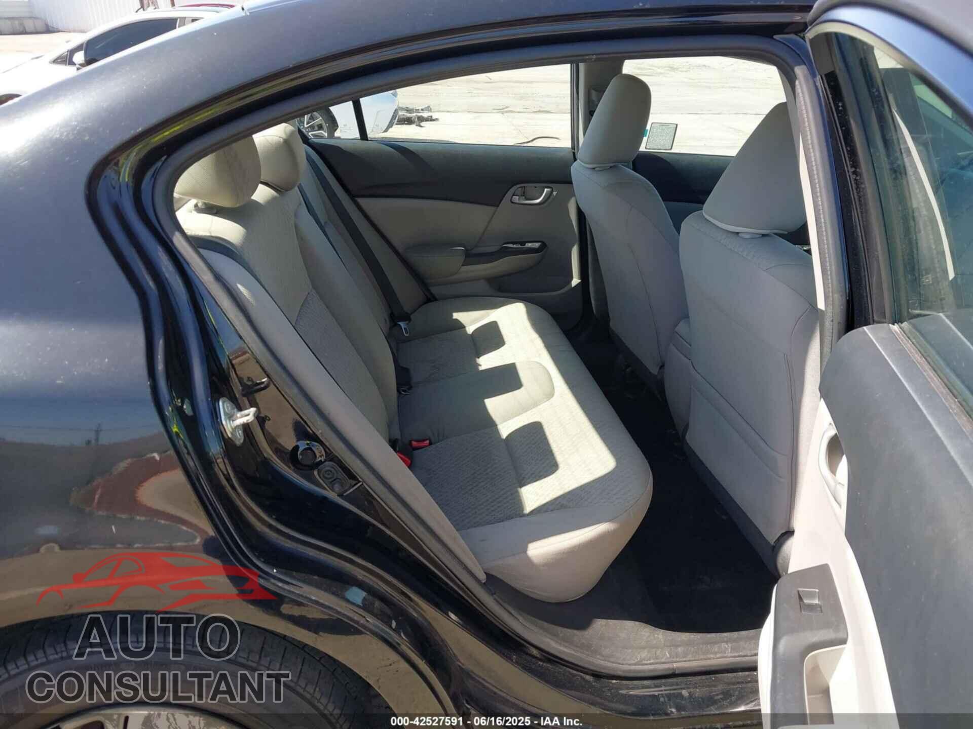 HONDA CIVIC 2014 - 19XFB2F5XEE252405