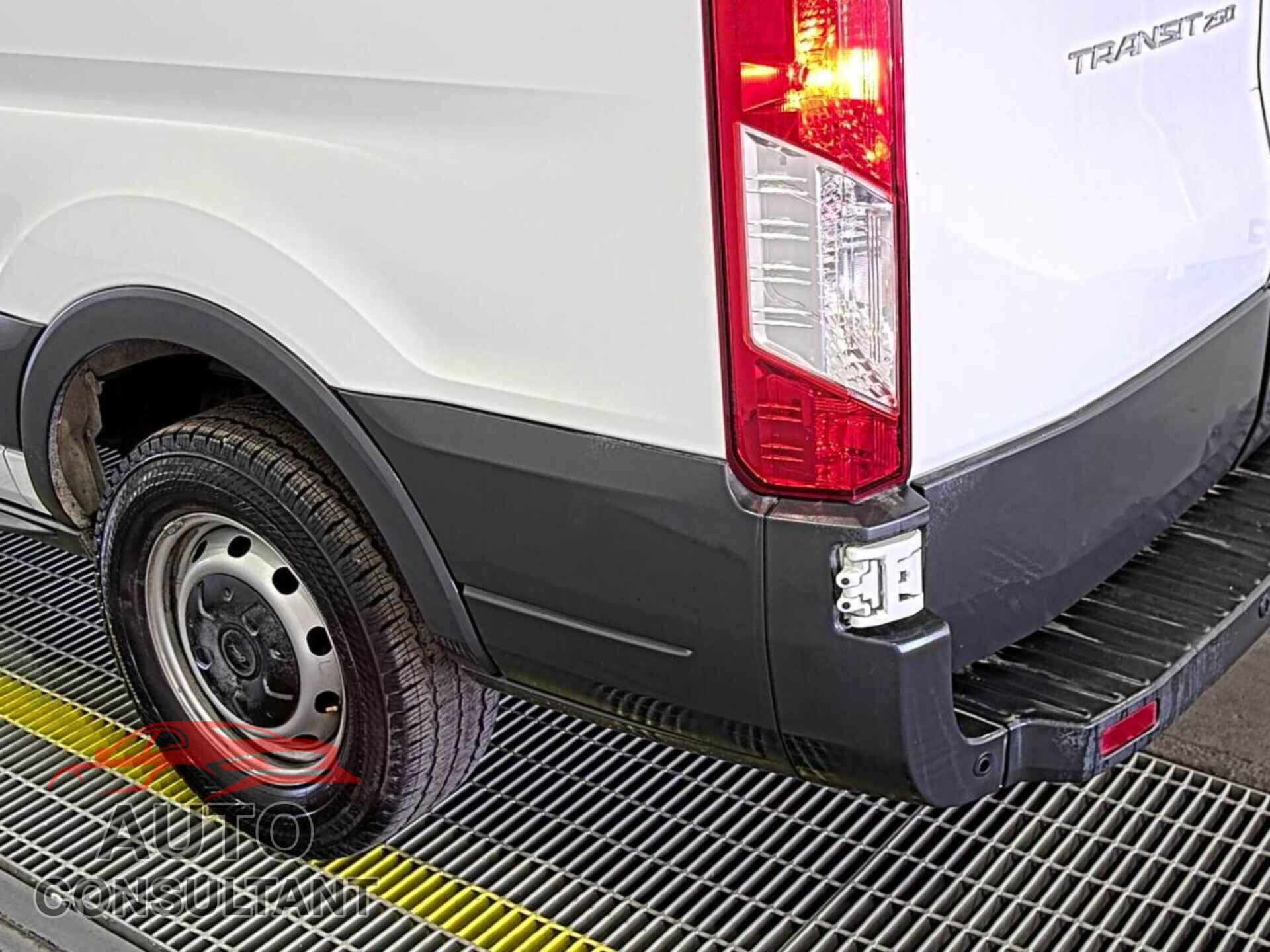 FORD TRANSIT 2017 - 1FTYR1YM9HKB32986
