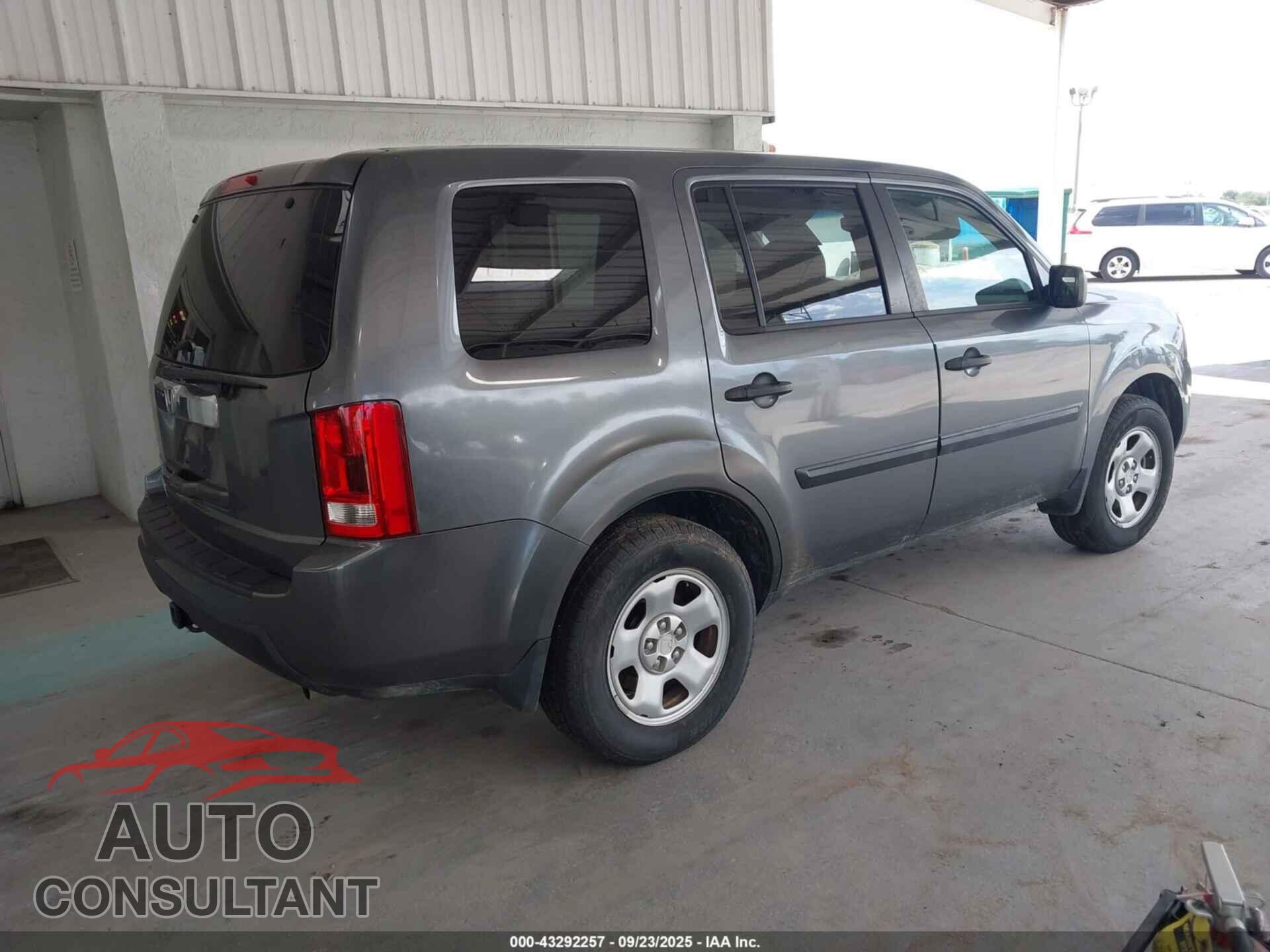 HONDA PILOT 2011 - 5FNYF3H25BB054830