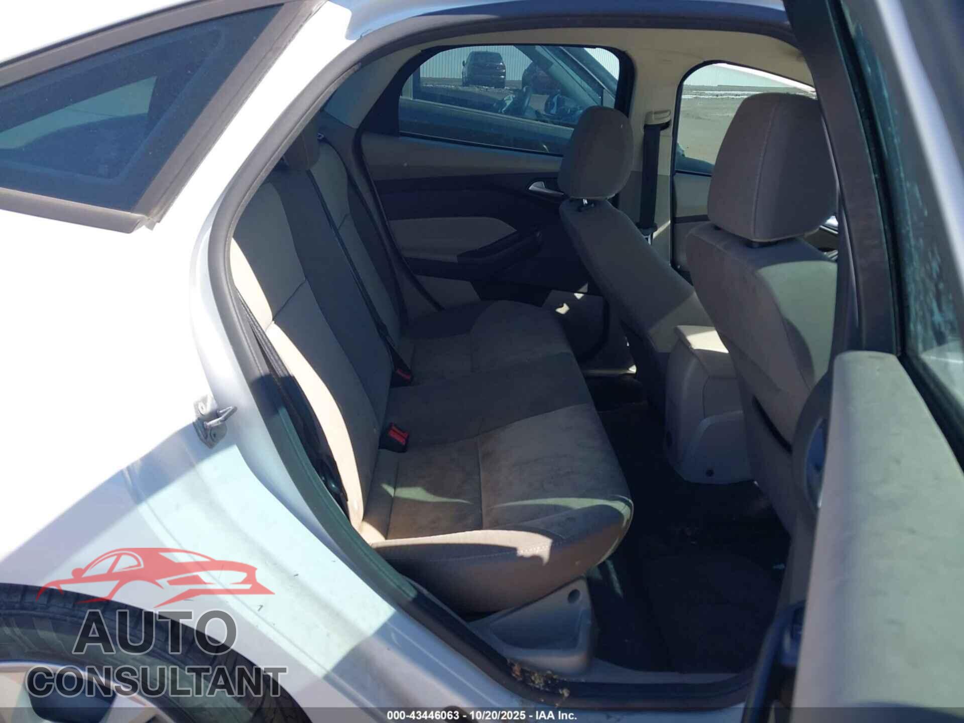 FORD FOCUS 2013 - 1FADP3F25DL189844
