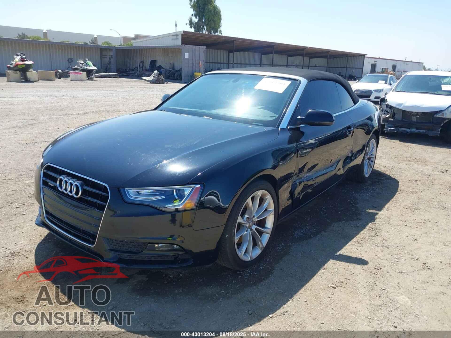 AUDI A5 2013 - WAUCFAFH8DN000882