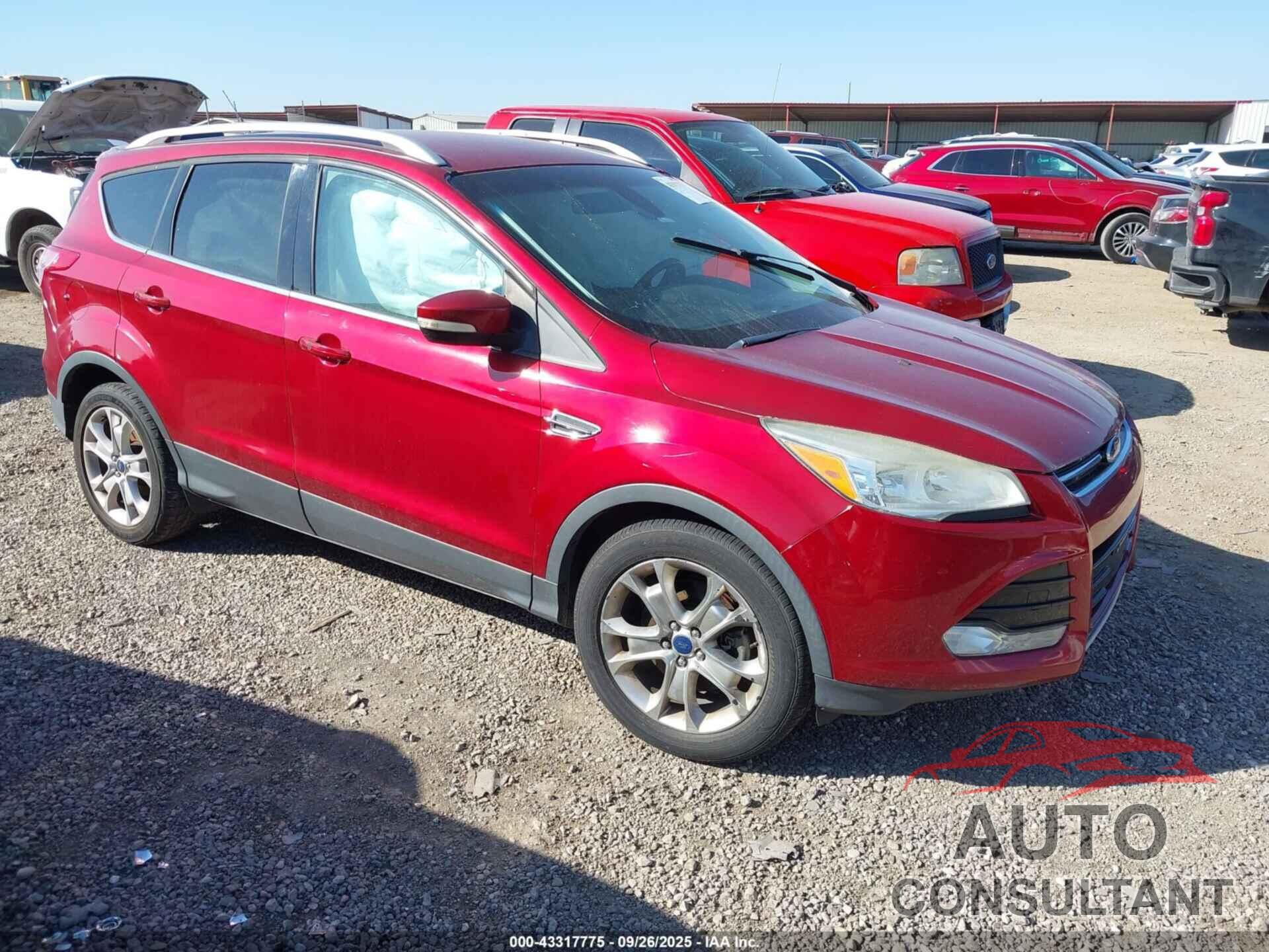 FORD ESCAPE 2015 - 1FMCU0J99FUB29642