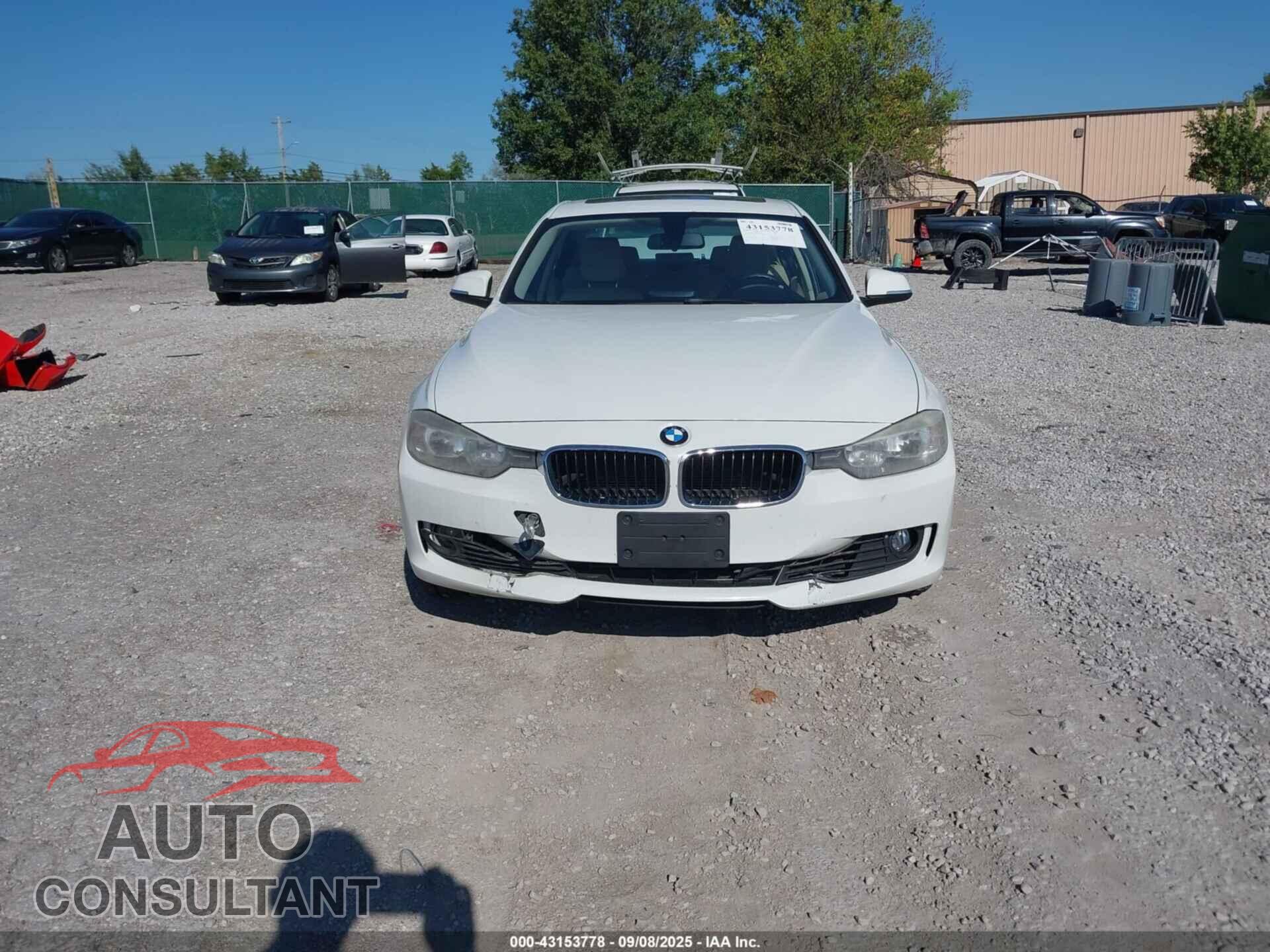 BMW 328I 2013 - WBA3B5C58DF593490