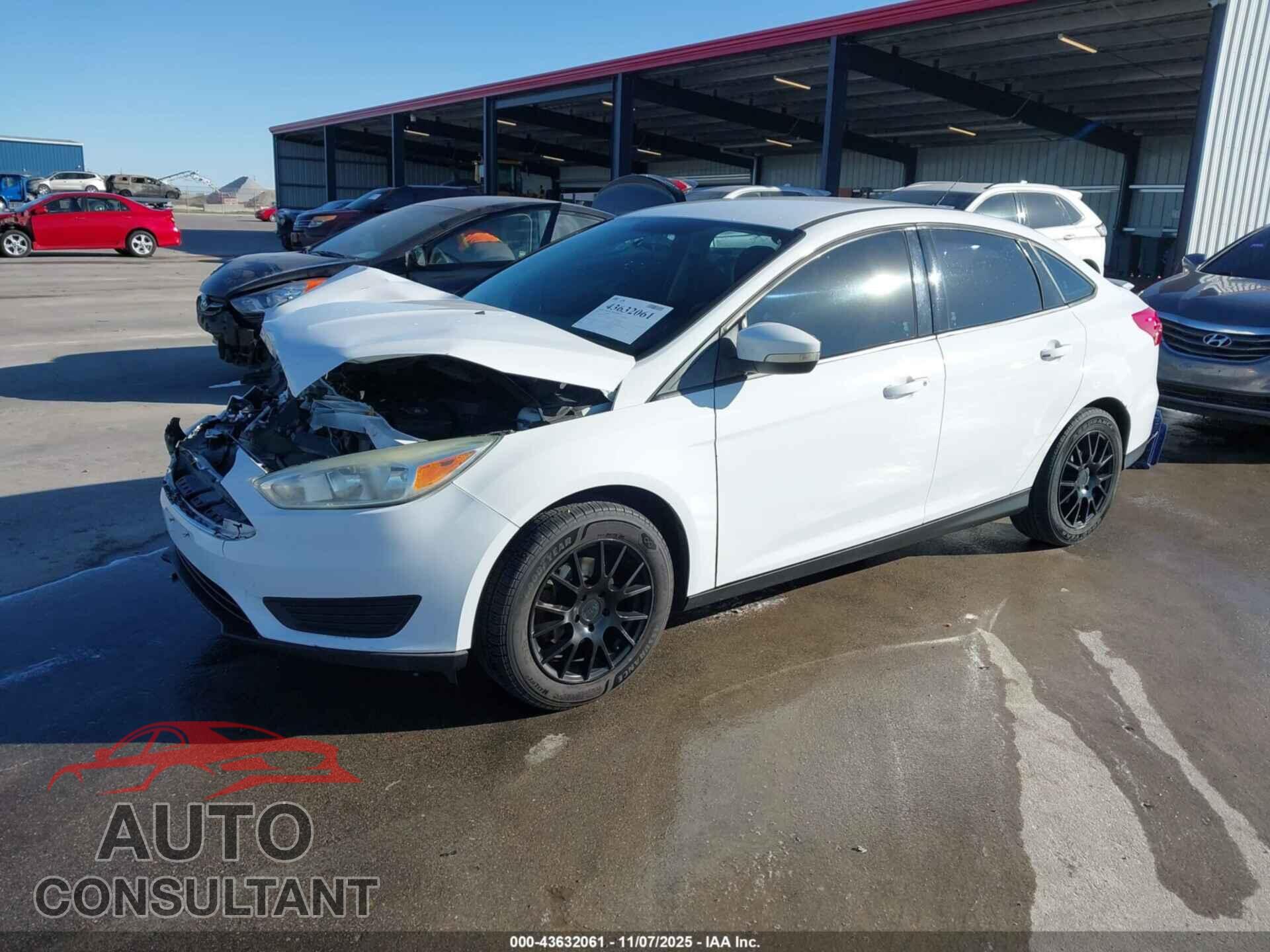 FORD FOCUS 2015 - 1FADP3F2XFL220587