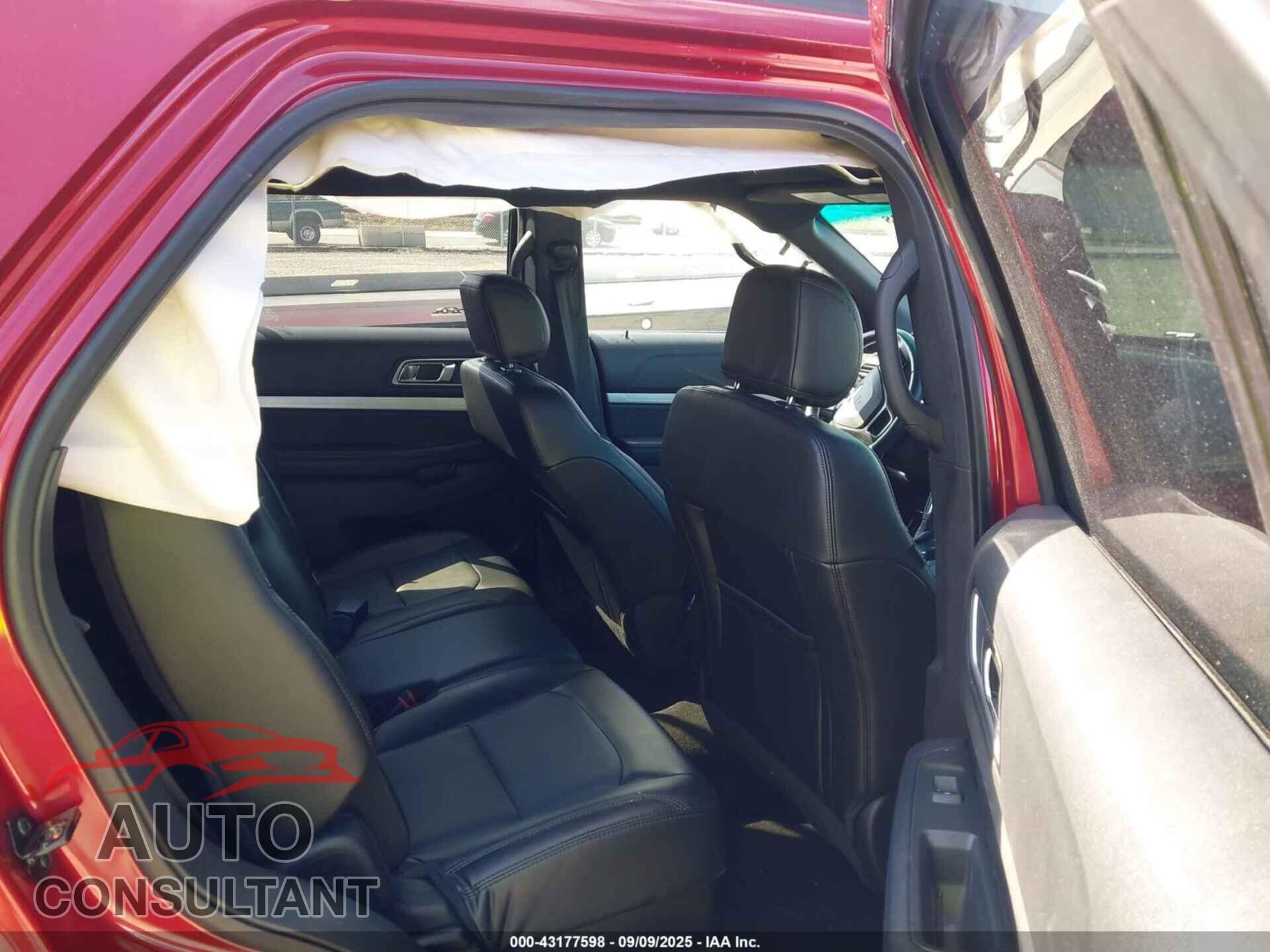 FORD EXPLORER 2017 - 1FM5K8D83HGA21194