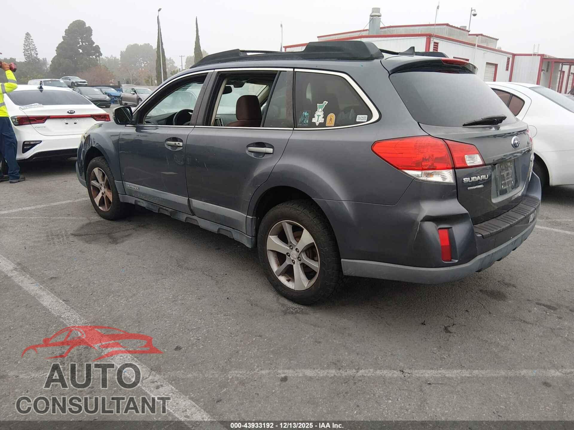 SUBARU OUTBACK 2014 - 4S4BRBPC6E3280020