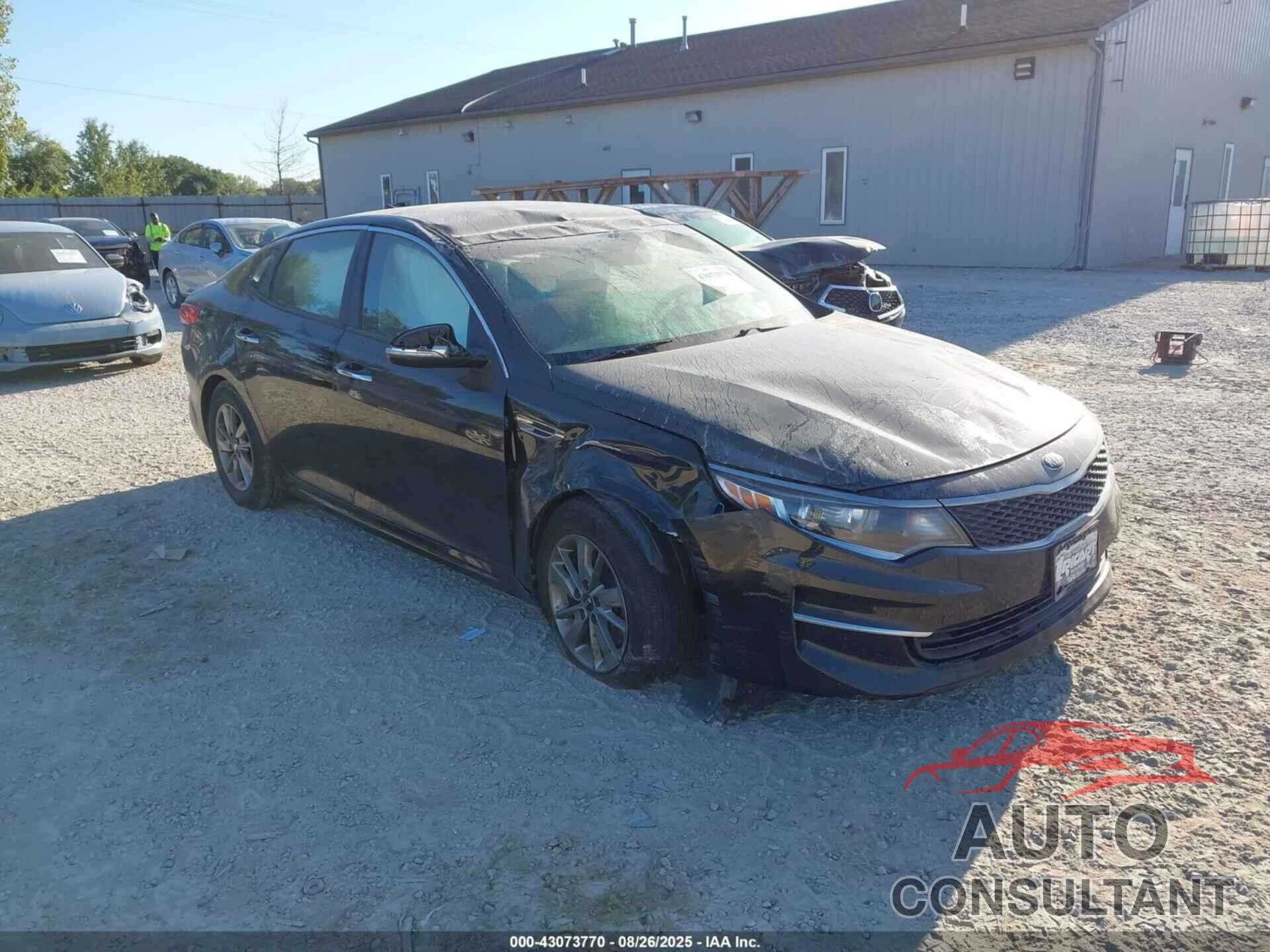 KIA OPTIMA 2018 - 5XXGT4L15JG218162