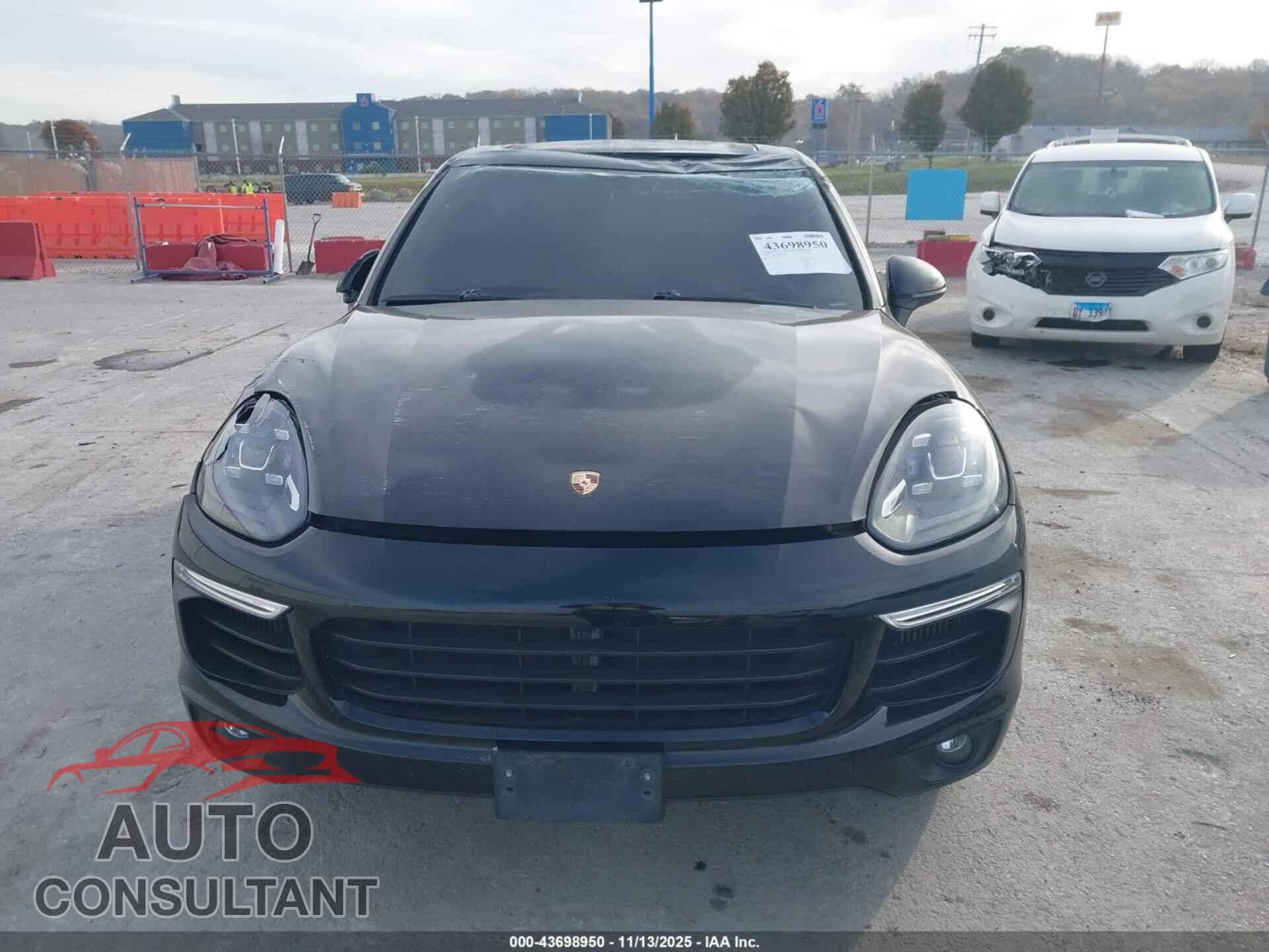 PORSCHE CAYENNE 2016 - WP1AB2A28GLA96011