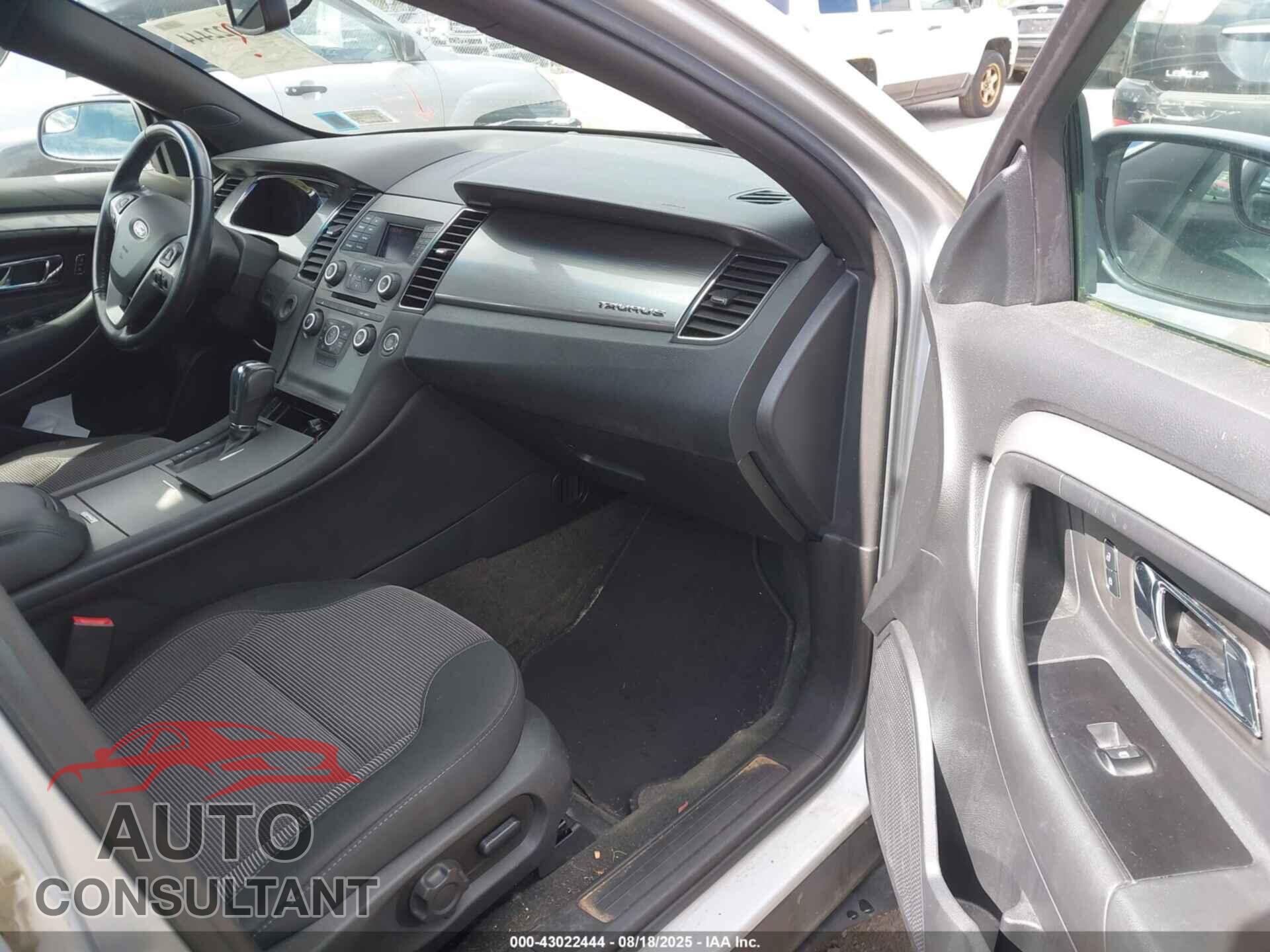 FORD TAURUS 2013 - 1FAHP2E88DG224838