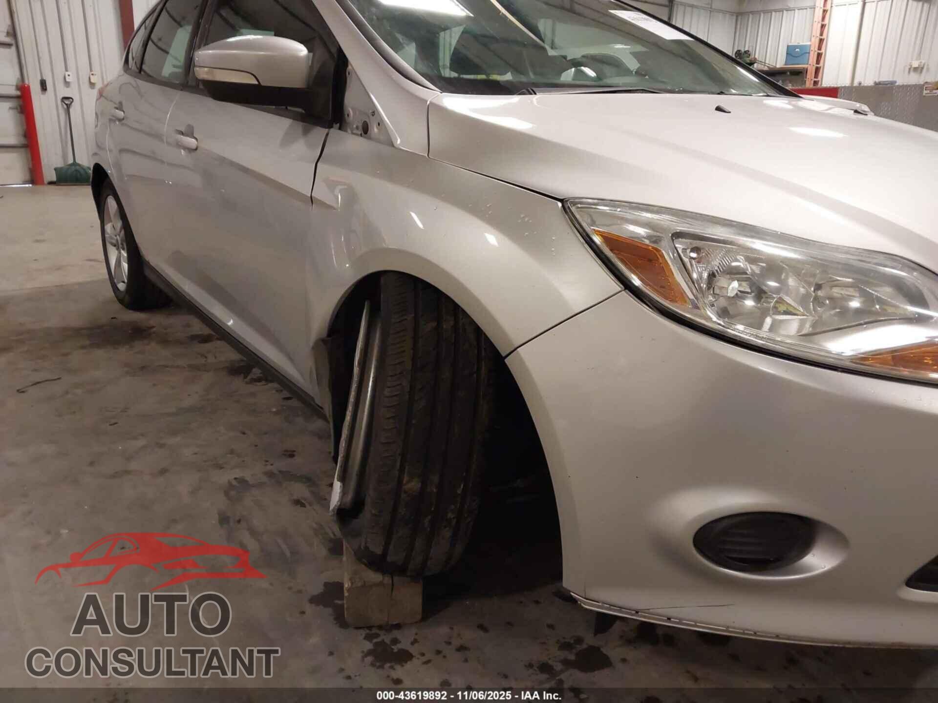 FORD FOCUS 2014 - 1FADP3K25EL299977