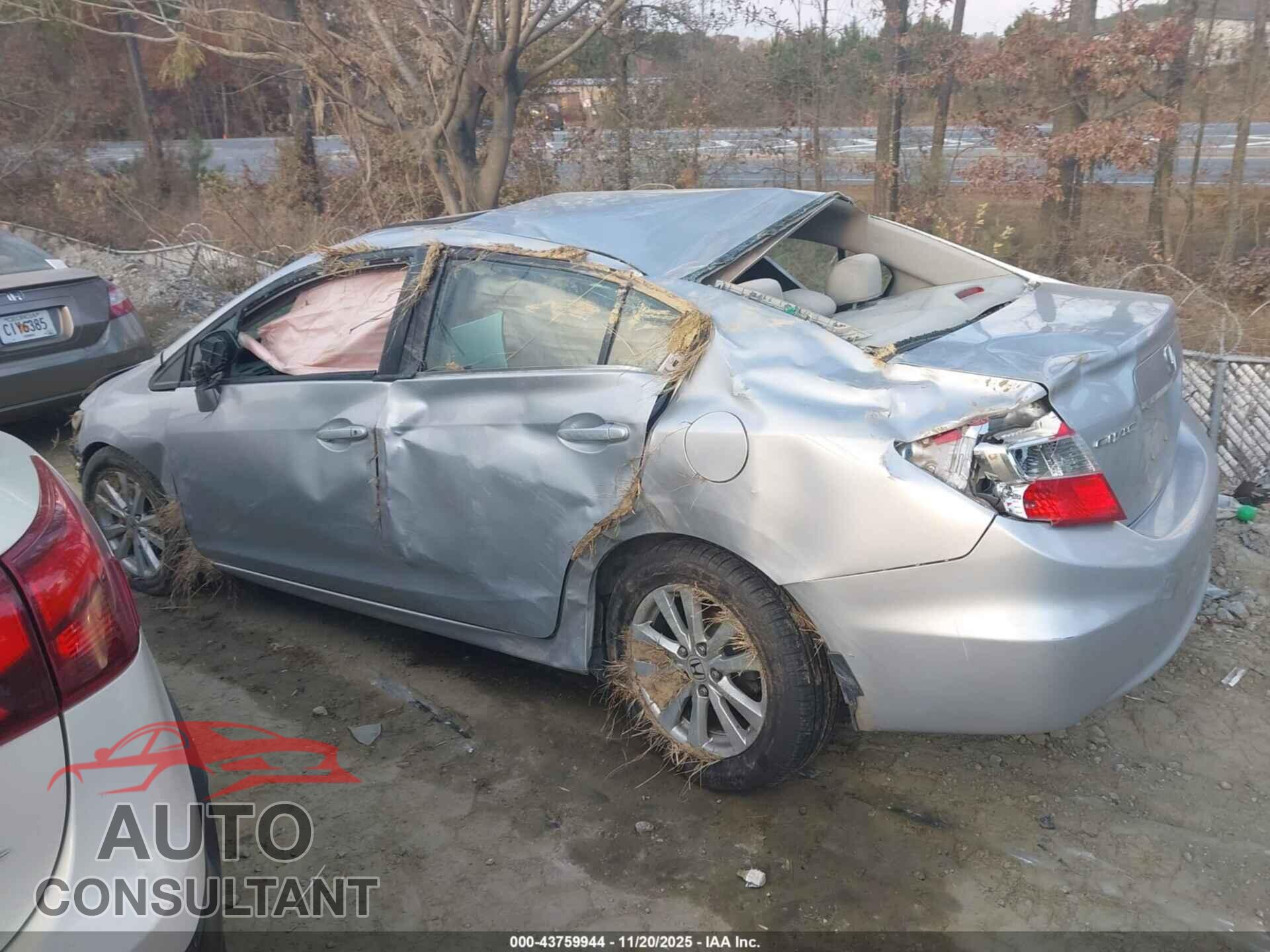 HONDA CIVIC 2012 - 19XFB2F82CE335141