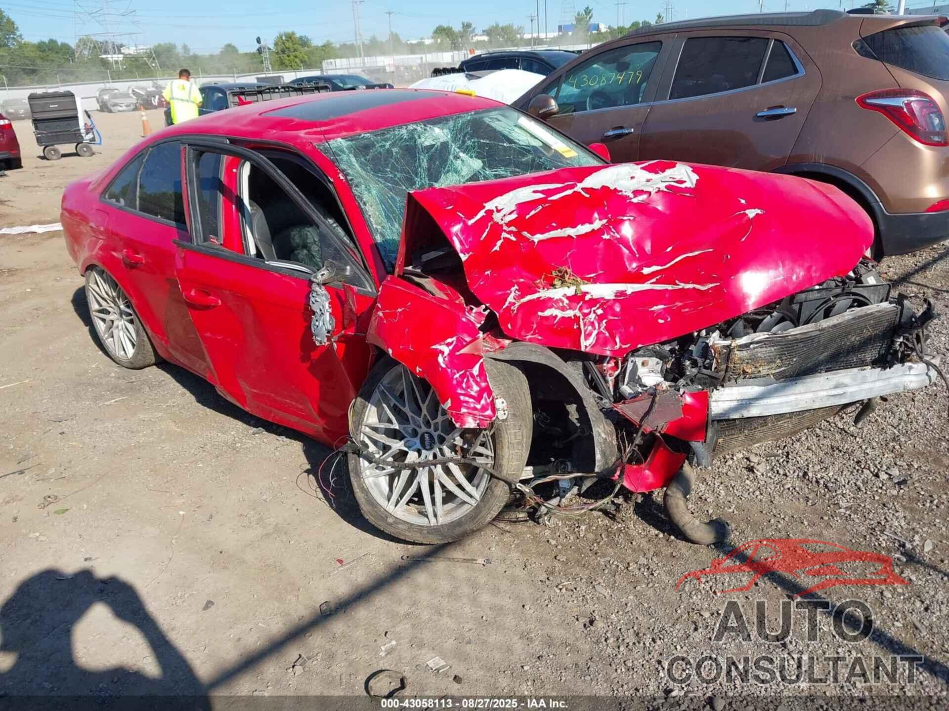 AUDI A4 2010 - WAUDFAFL5AN009656
