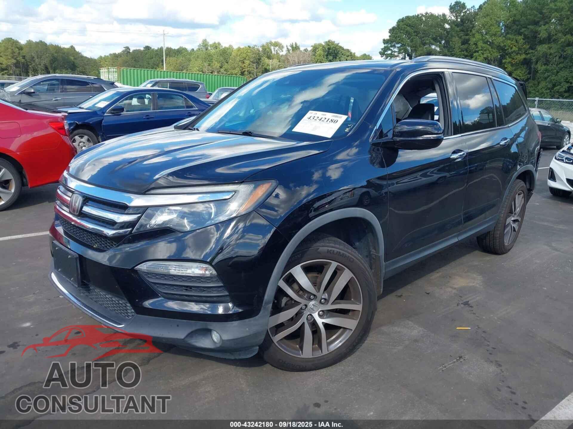 HONDA PILOT 2017 - 5FNYF5H91HB005559