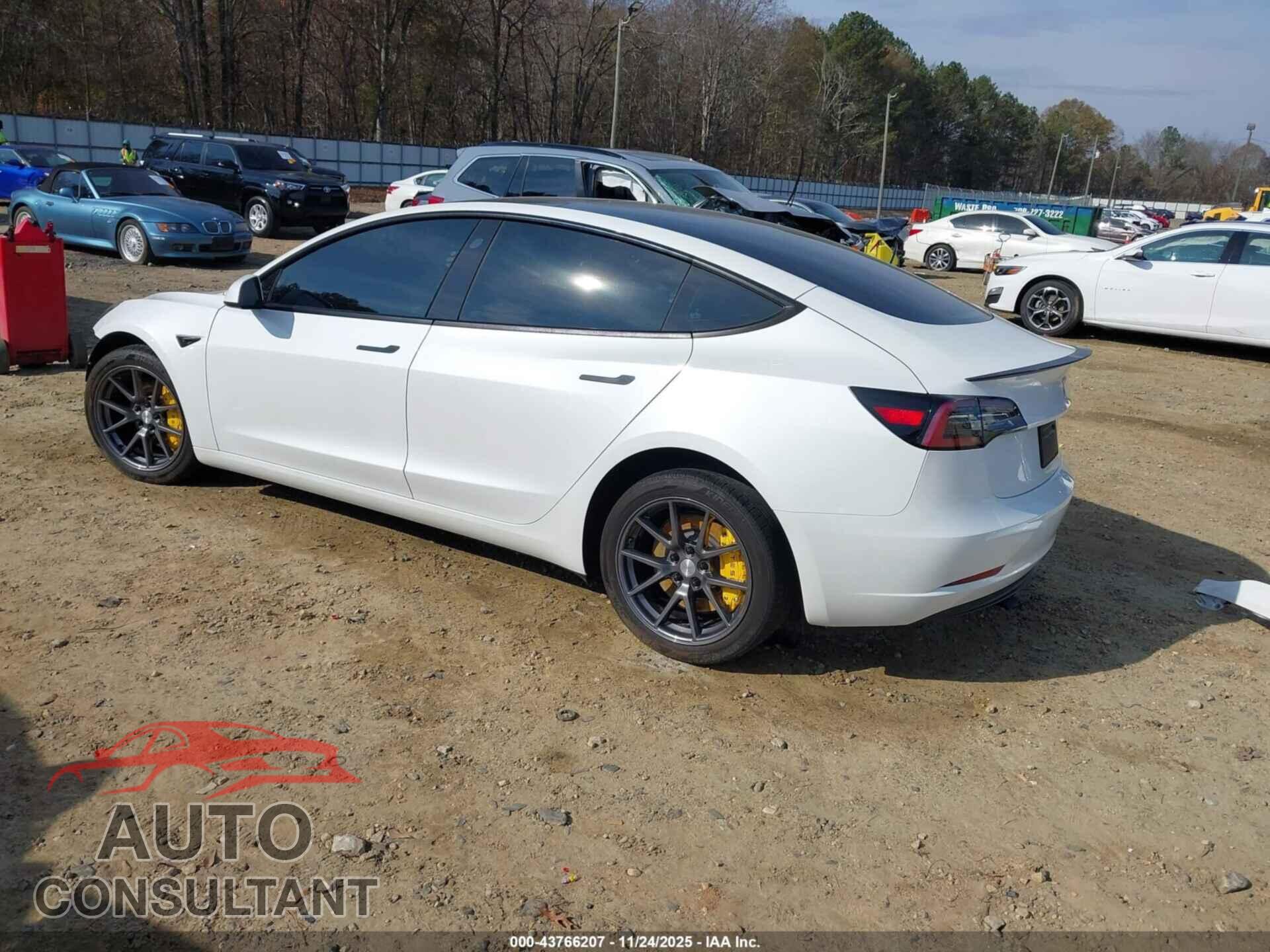 TESLA MODEL 3 2023 - 5YJ3E1EA4PF497183
