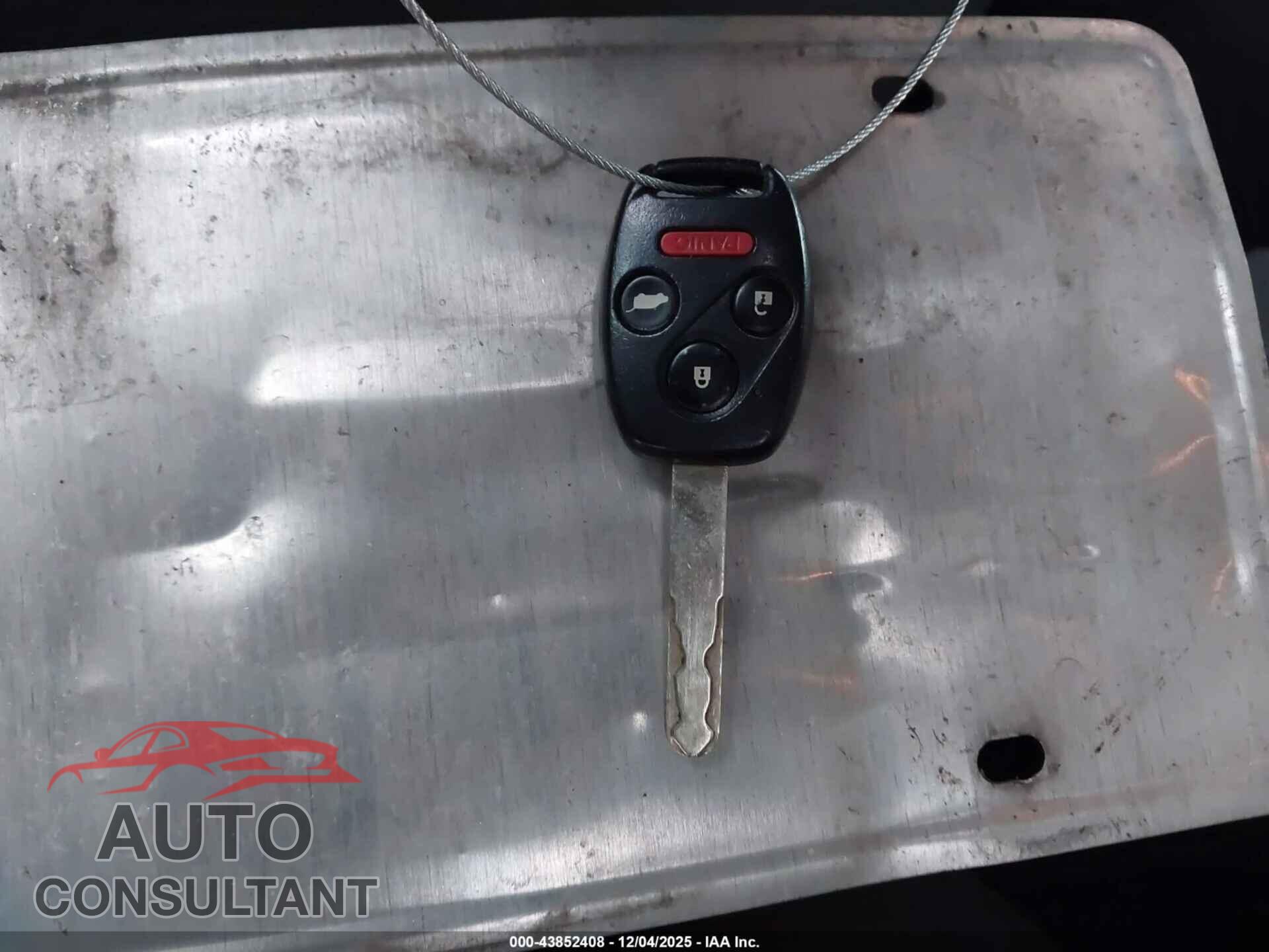 HONDA PILOT 2015 - 5FNYF3H31FB024772