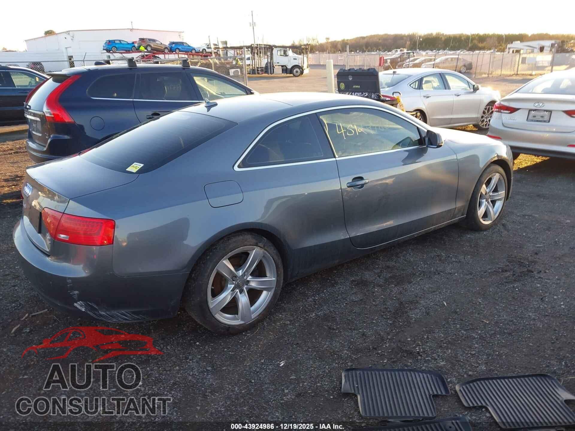 AUDI A5 2014 - WAUCFAFR2EA058763