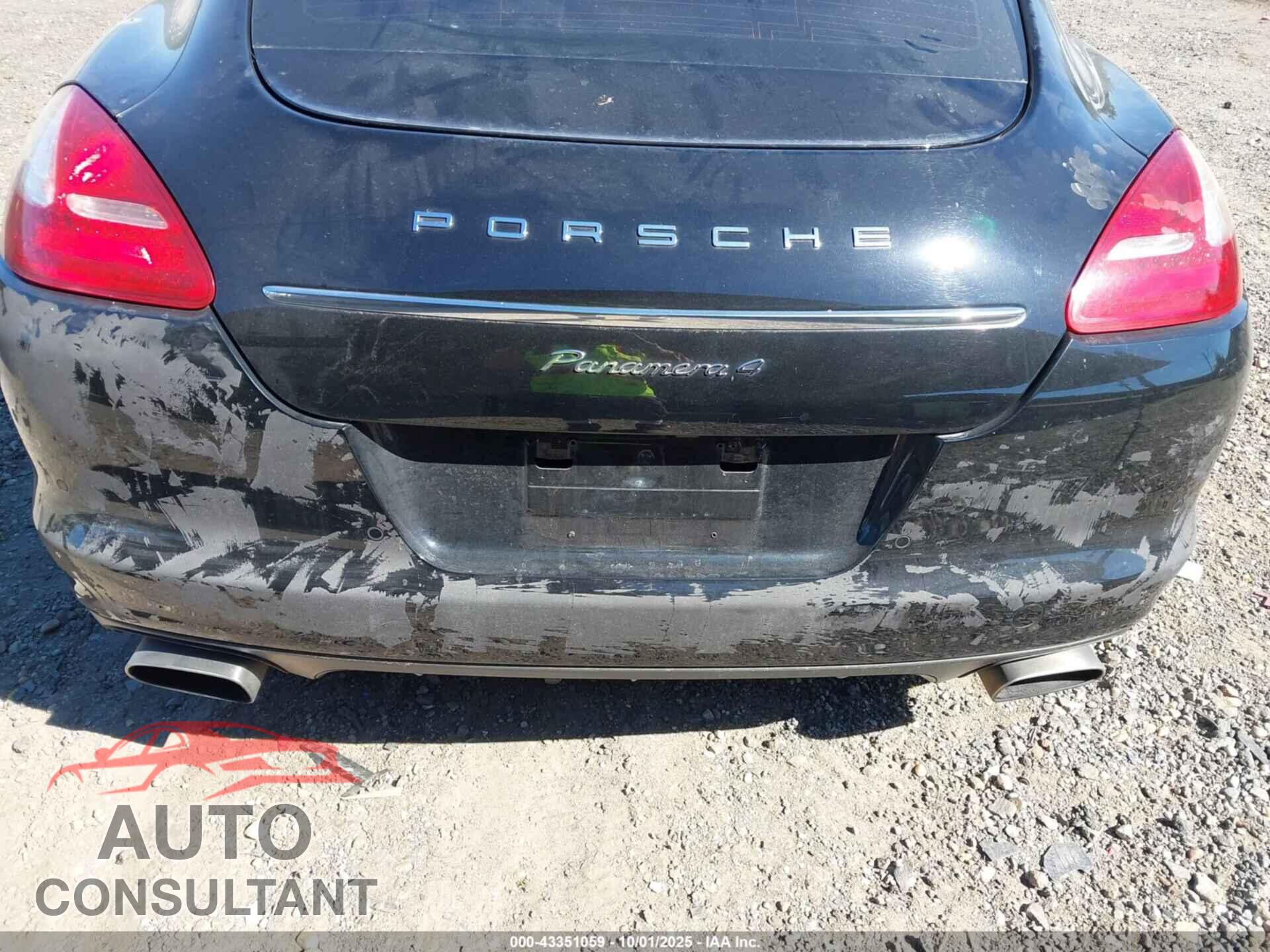 PORSCHE PANAMERA 2013 - WP0AA2A72DL011398