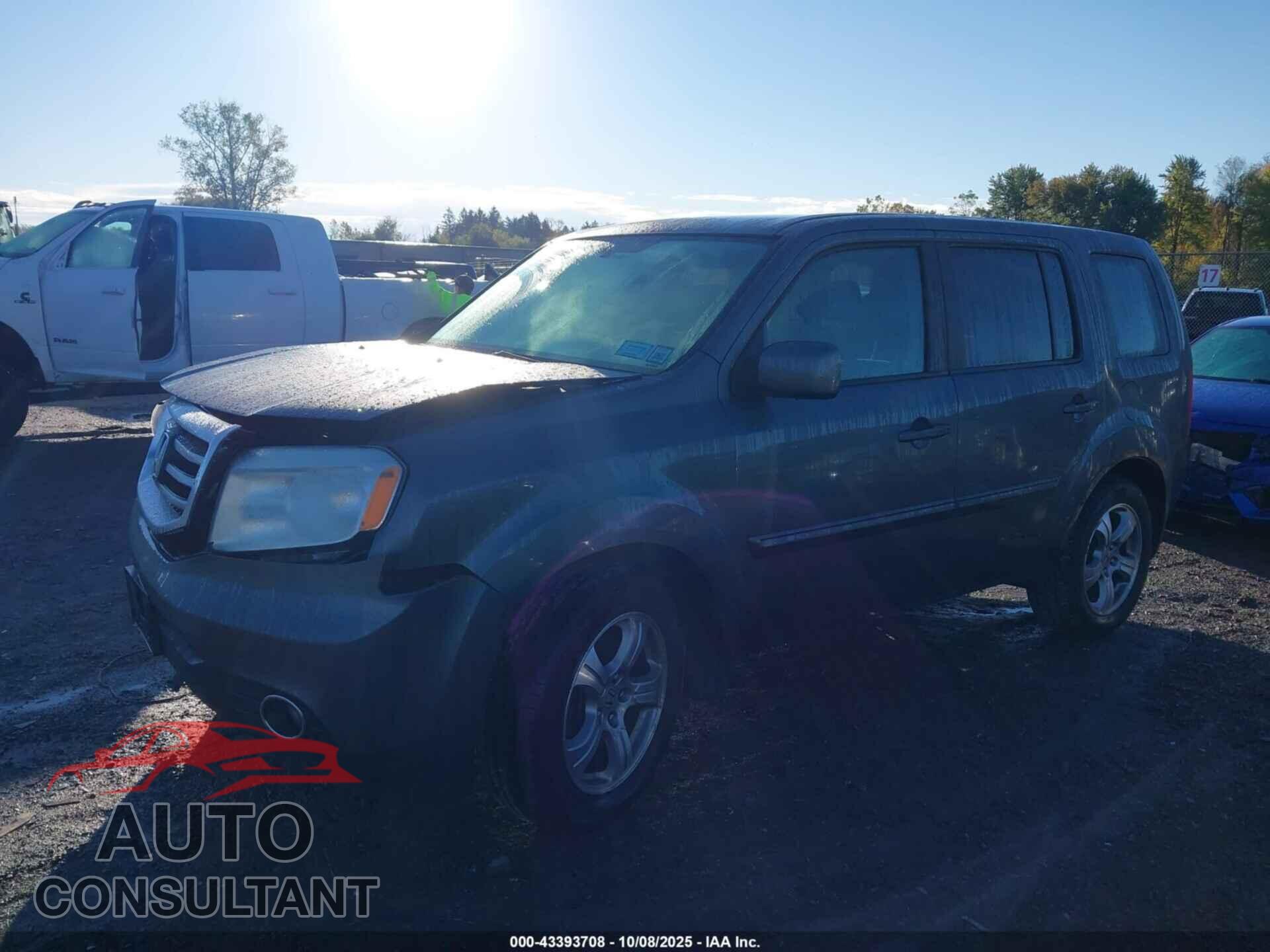 HONDA PILOT 2013 - 5FNYF4H48DB059613
