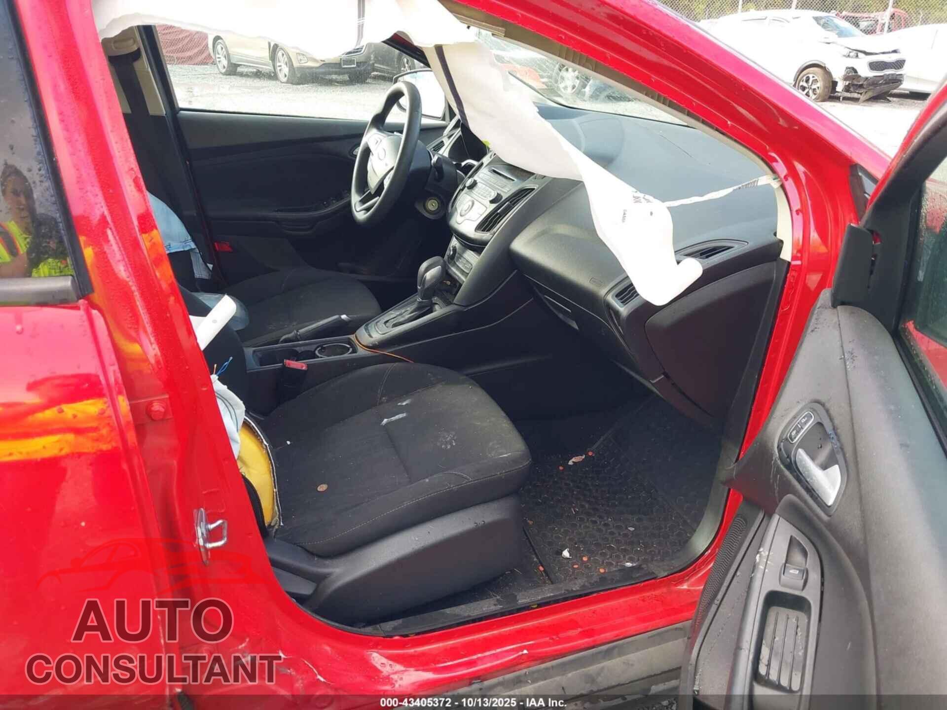 FORD FOCUS 2017 - 1FADP3F23HL249075
