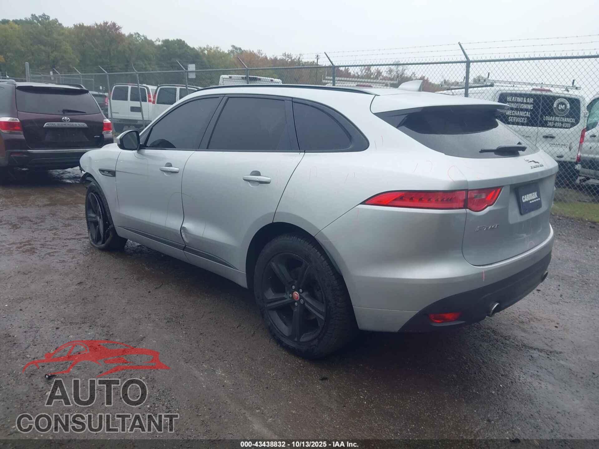 JAGUAR F-PACE 2017 - SADCL2BV1HA895338