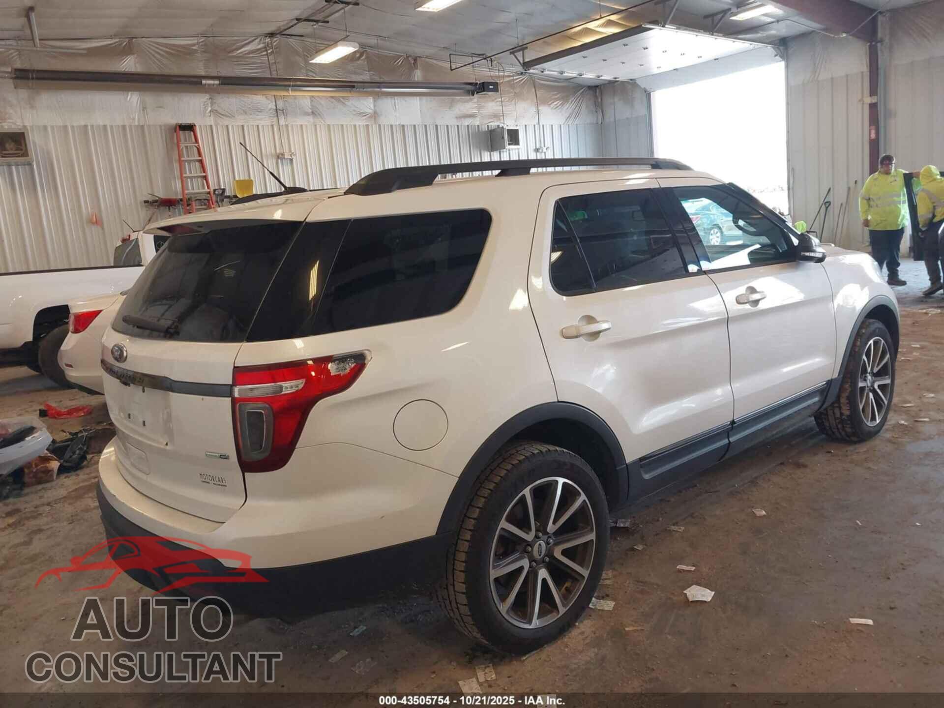 FORD EXPLORER 2015 - 1FM5K8D80FGA29301