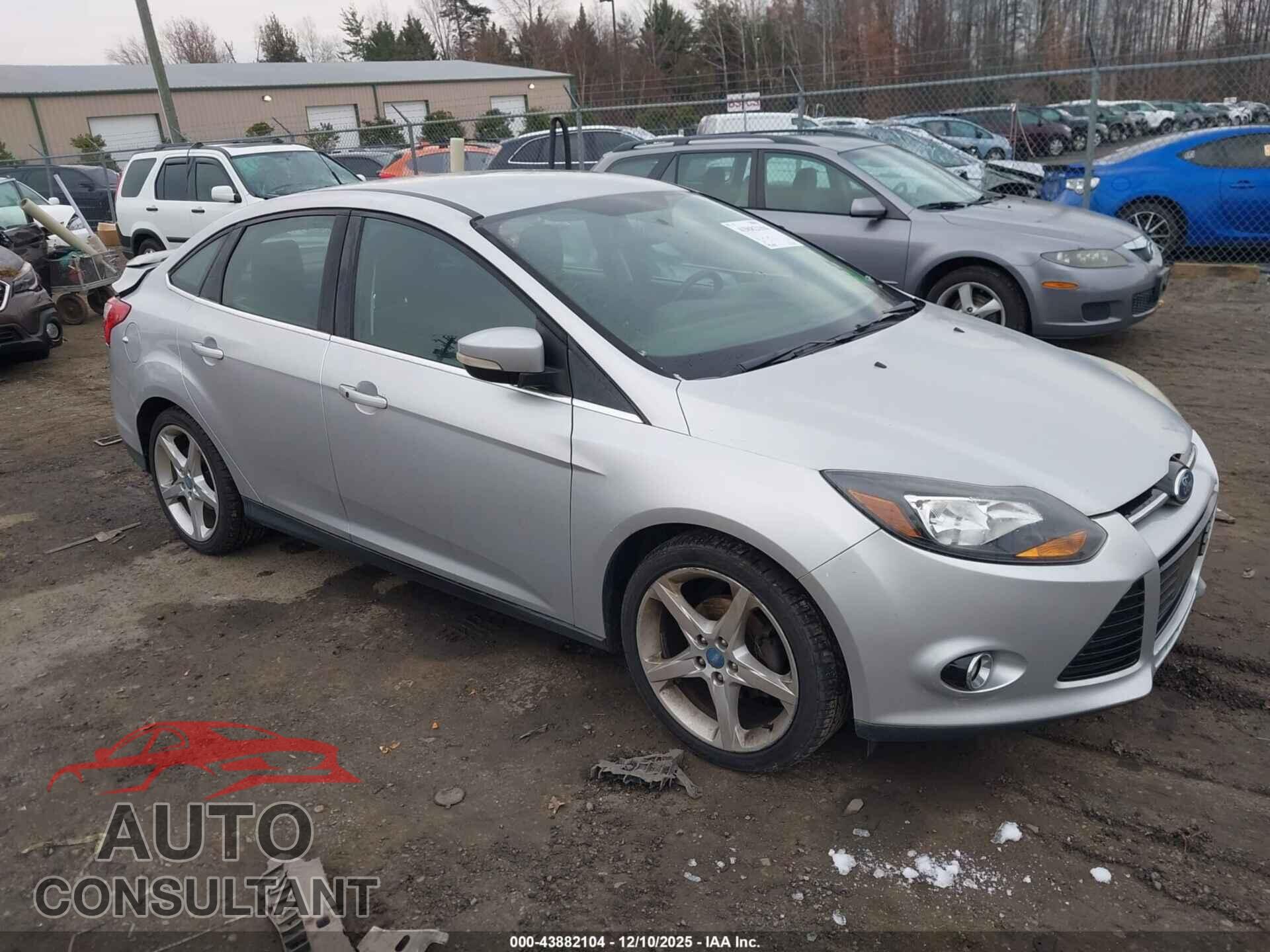 FORD FOCUS 2012 - 1FAHP3J25CL258491