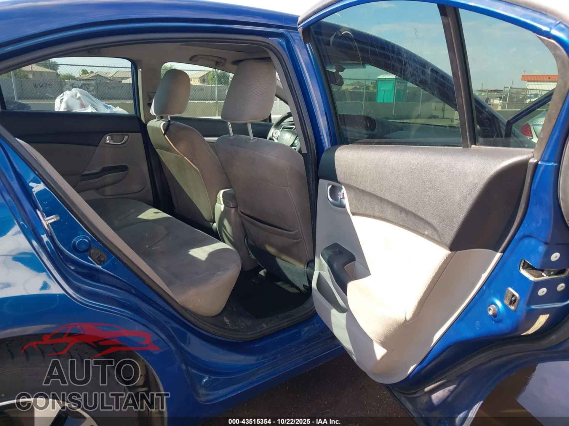 HONDA CIVIC 2013 - 19XFB2F85DE049933