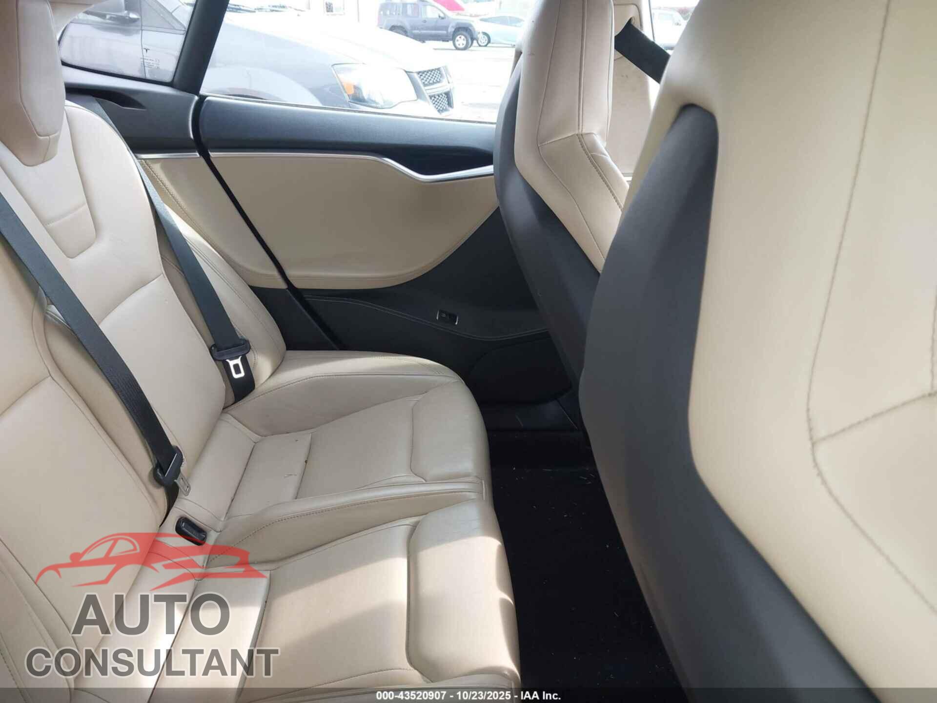 TESLA MODEL S 2014 - 5YJSA1H17EFP29887