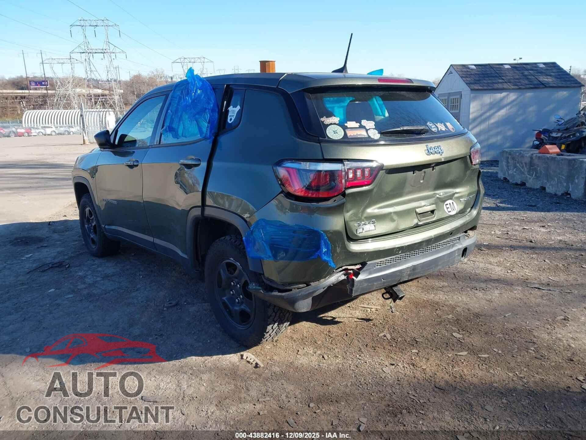 JEEP COMPASS 2018 - 3C4NJDAB8JT272911