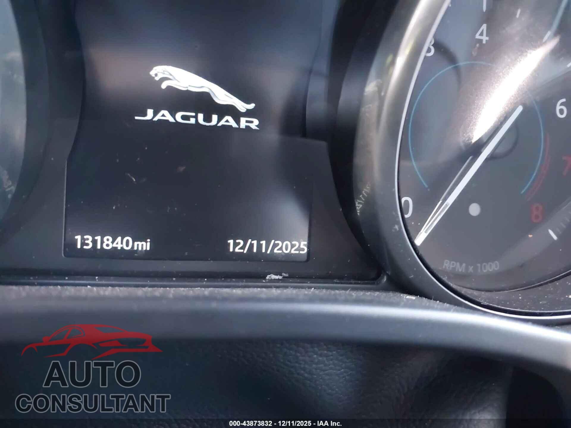 JAGUAR F-PACE 2017 - SADCK2BV0HA896693