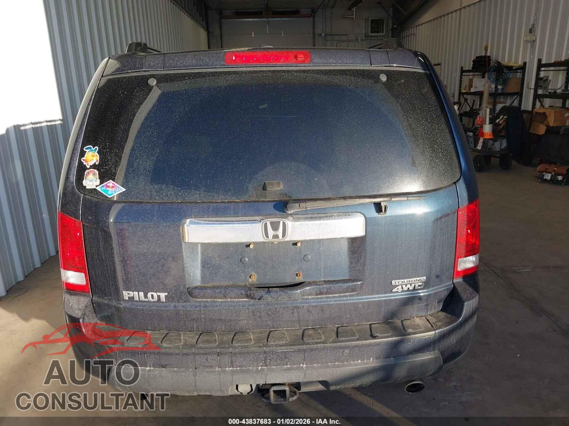 HONDA PILOT 2011 - 5FNYF4H94BB084467