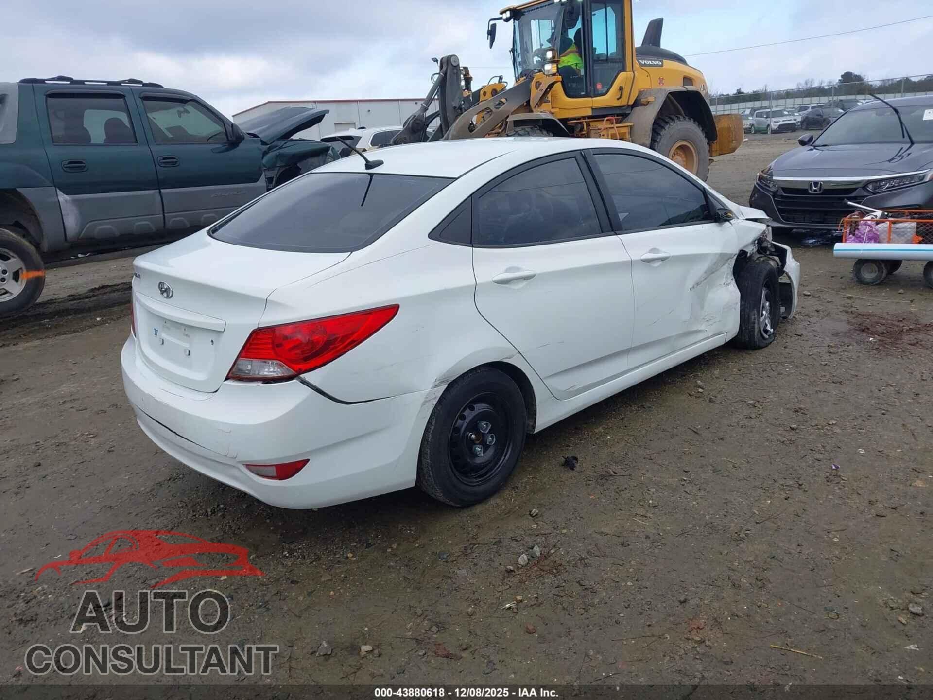 HYUNDAI ACCENT 2013 - KMHCT4AE6DU385497