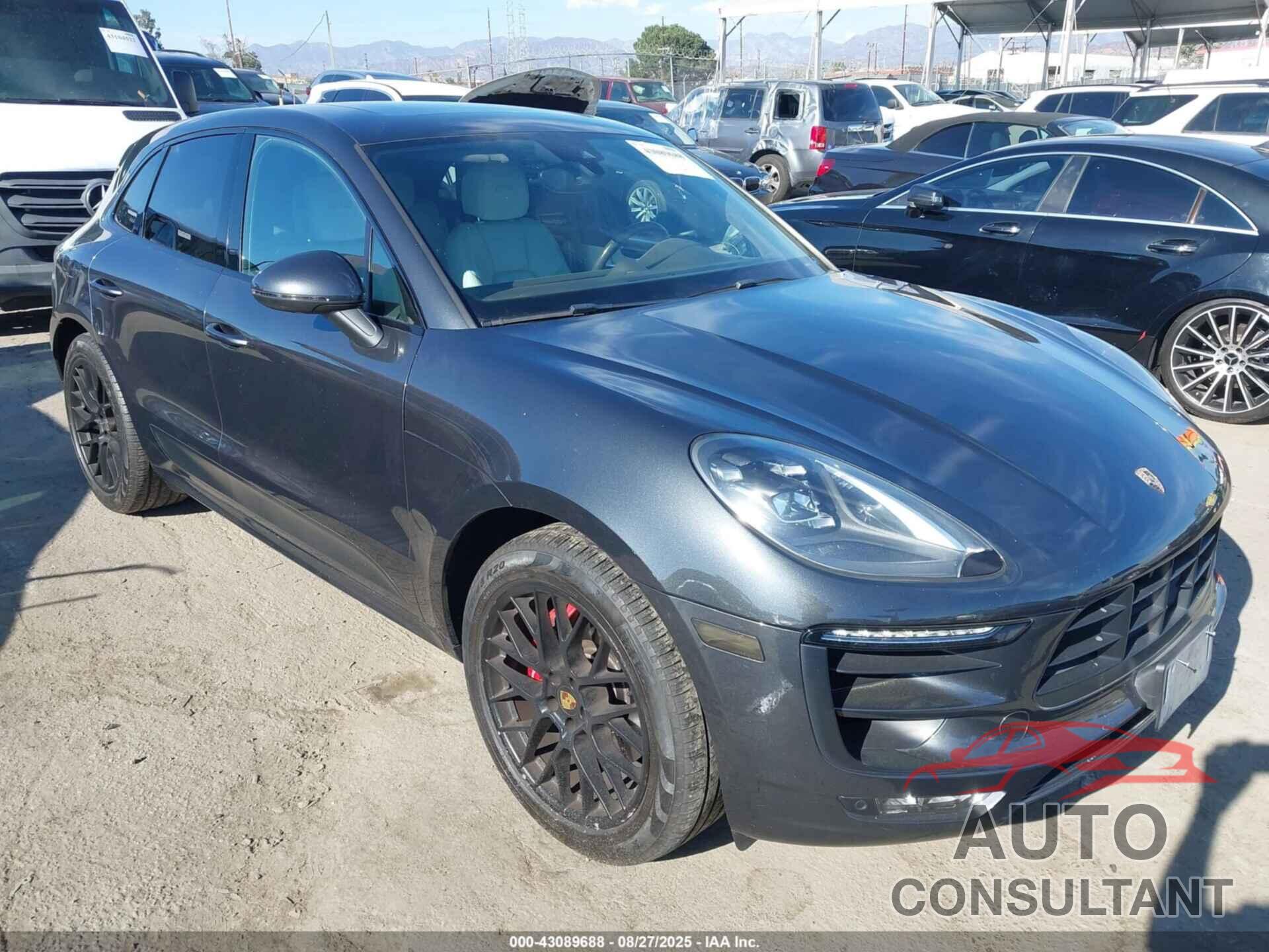 PORSCHE MACAN 2017 - WP1AG2A52HLB52036