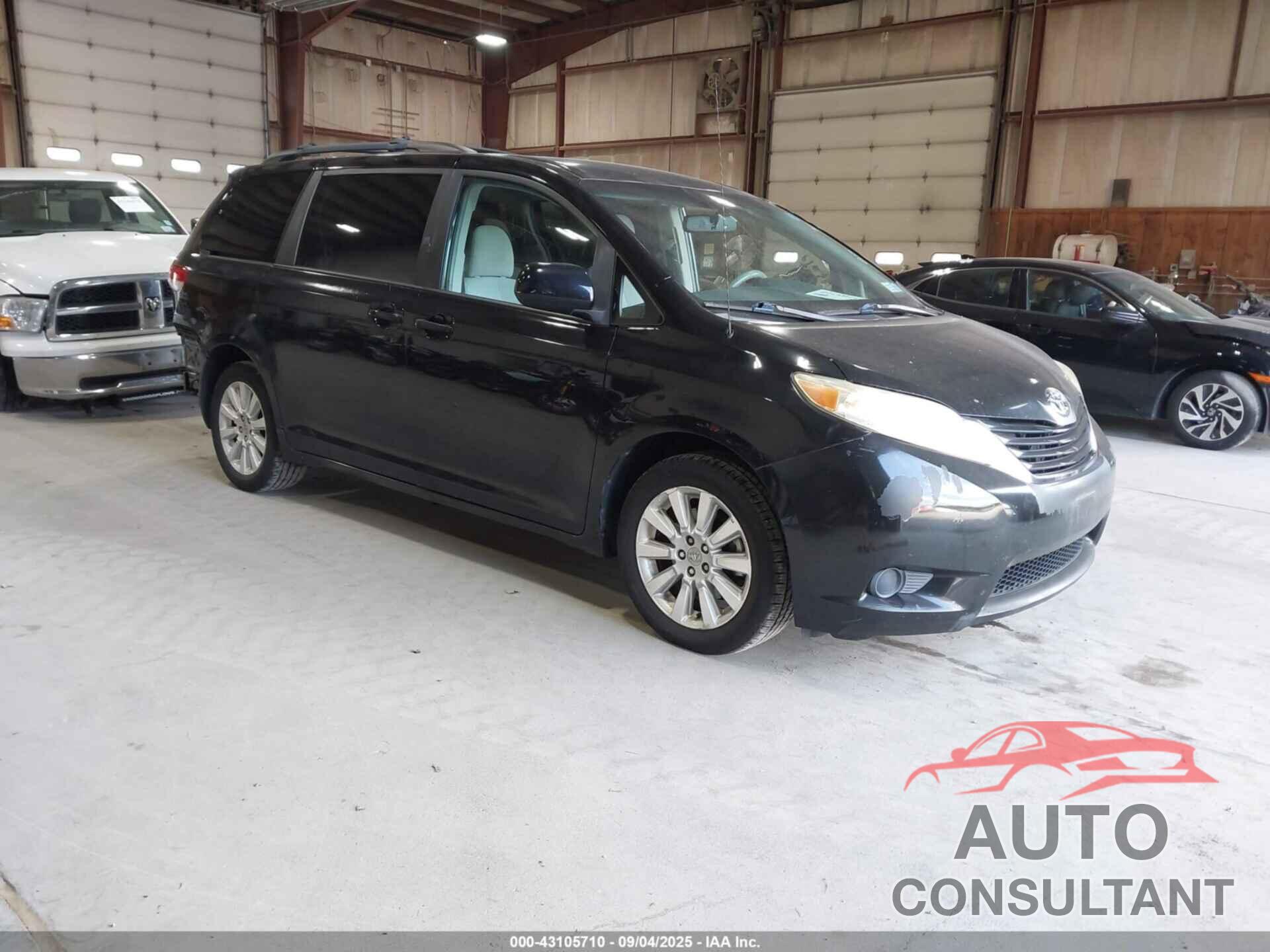 TOYOTA SIENNA 2012 - 5TDJK3DC1CS032445