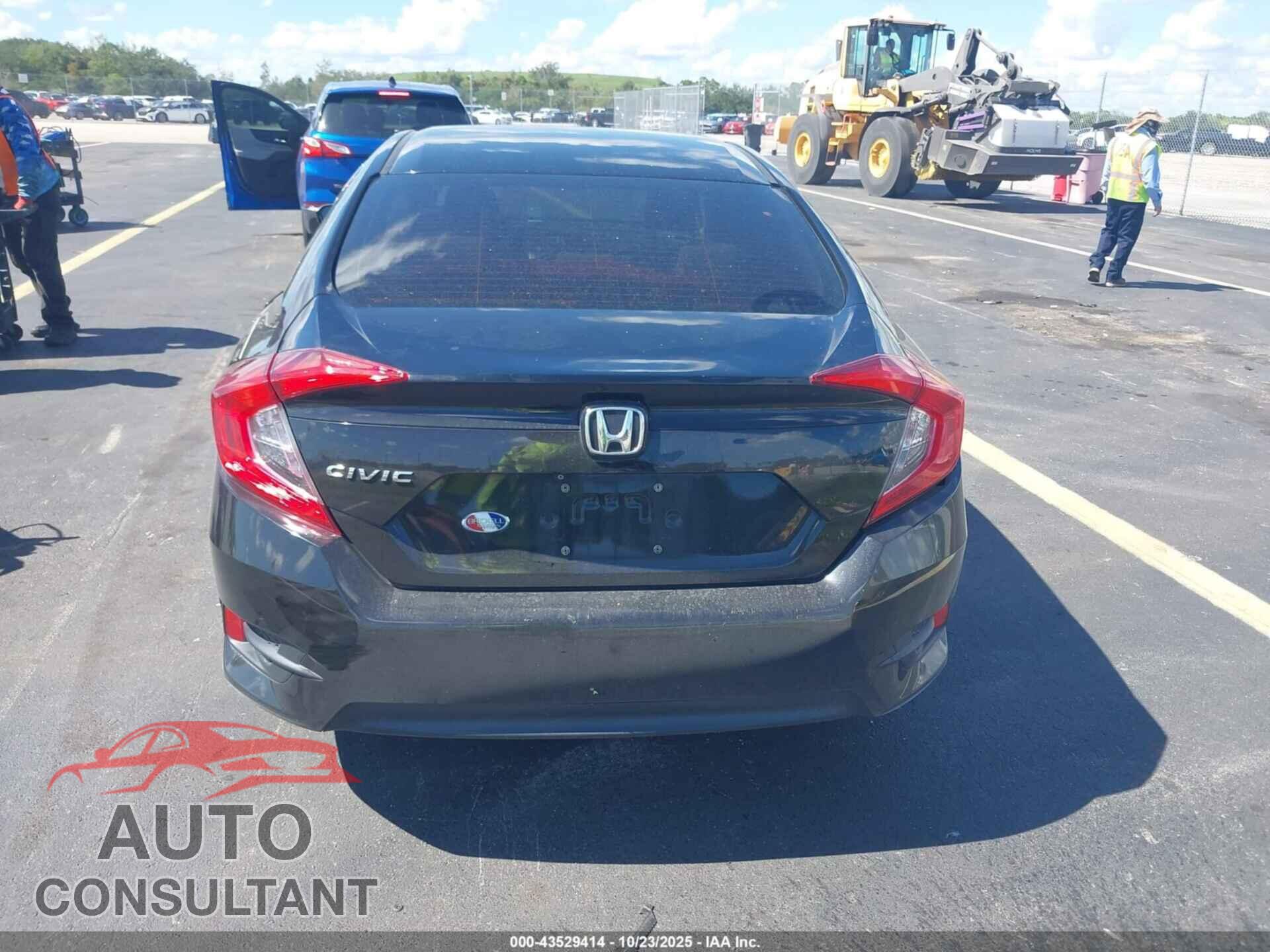 HONDA CIVIC 2018 - 2HGFC2F54JH569237