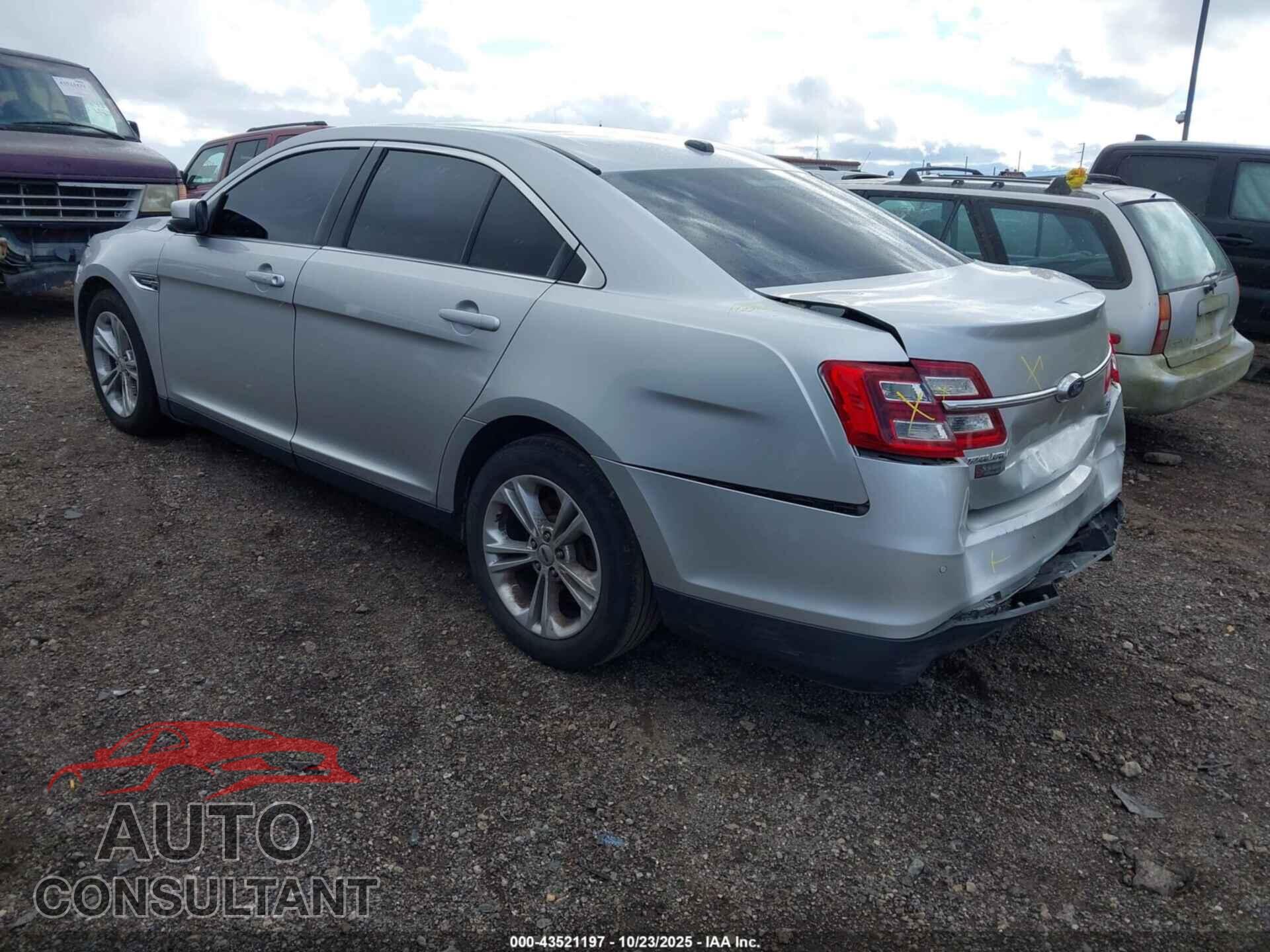 FORD TAURUS 2019 - 1FAHP2E80KG100821