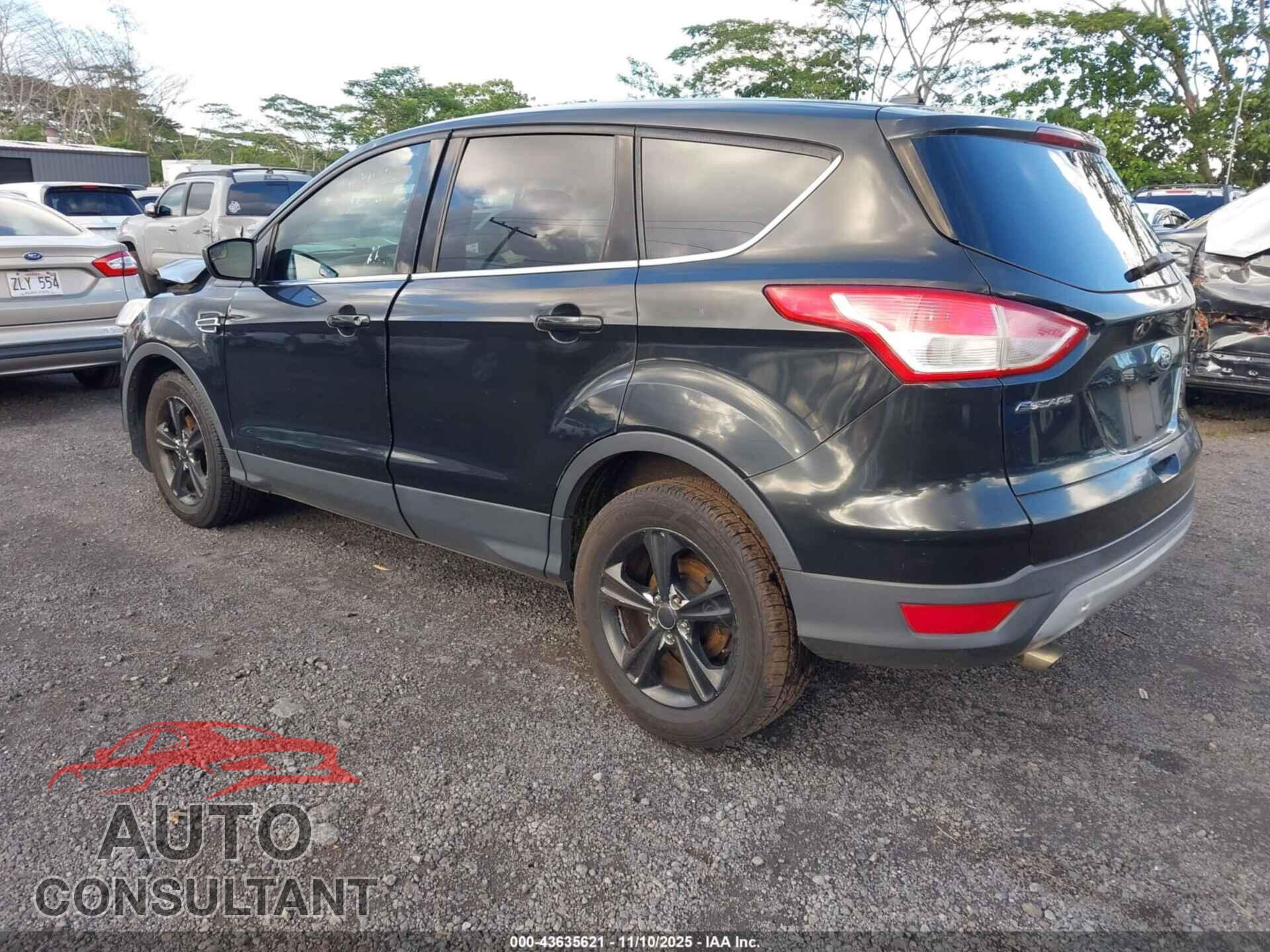 FORD ESCAPE 2015 - 1FMCU0G96FUB08643
