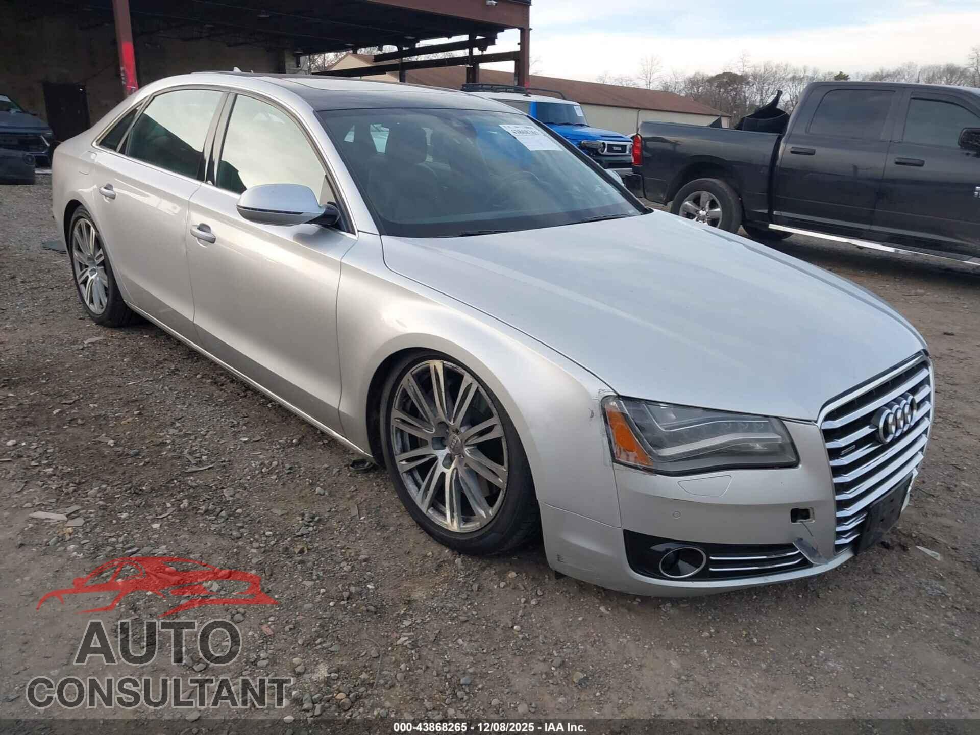 AUDI A8 L 2011 - WAURVAFD1BN015084